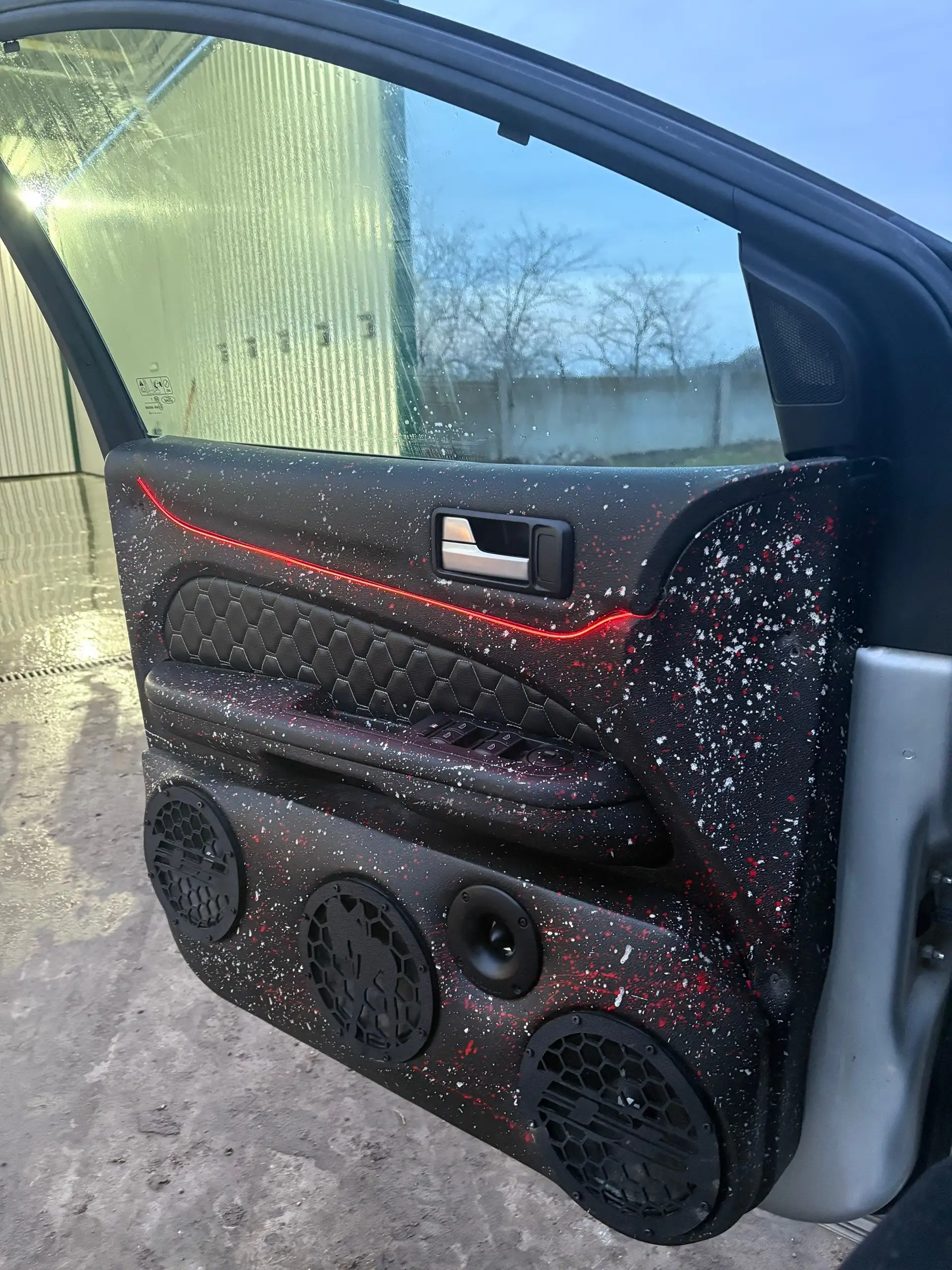 Ford Focus 2 1.8 2008 года - Авто в Симферополь