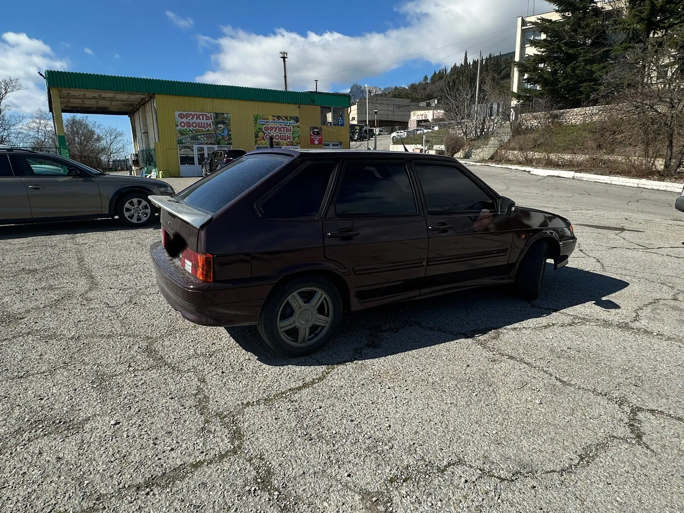 Продается автомобиль 2012 года в отличном состоянии - Авто в Ялта