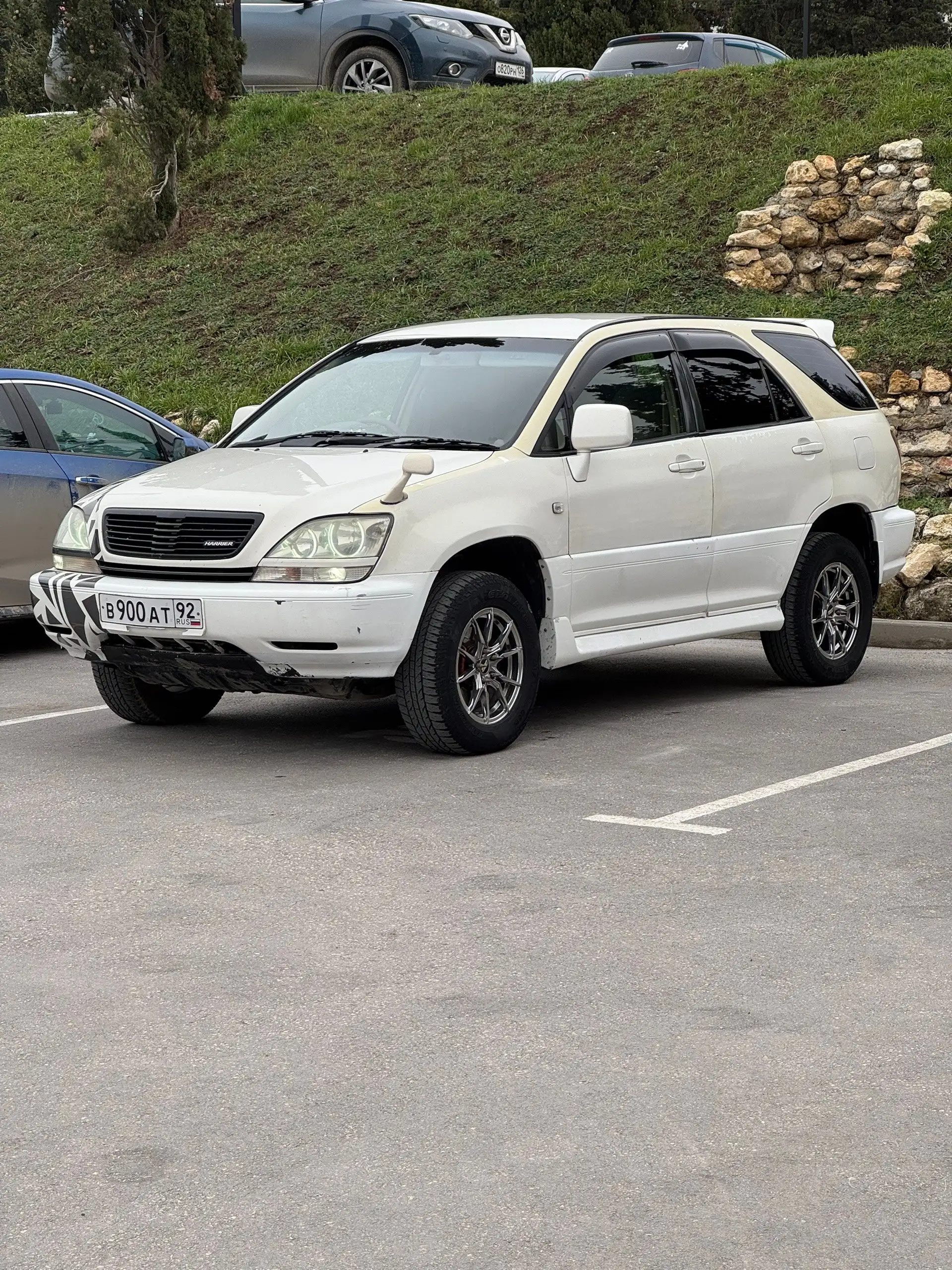 Toyota Harrier 2.2 1998г. в хорошем состоянии - Легковые автомобили (Авто) в Севастополь