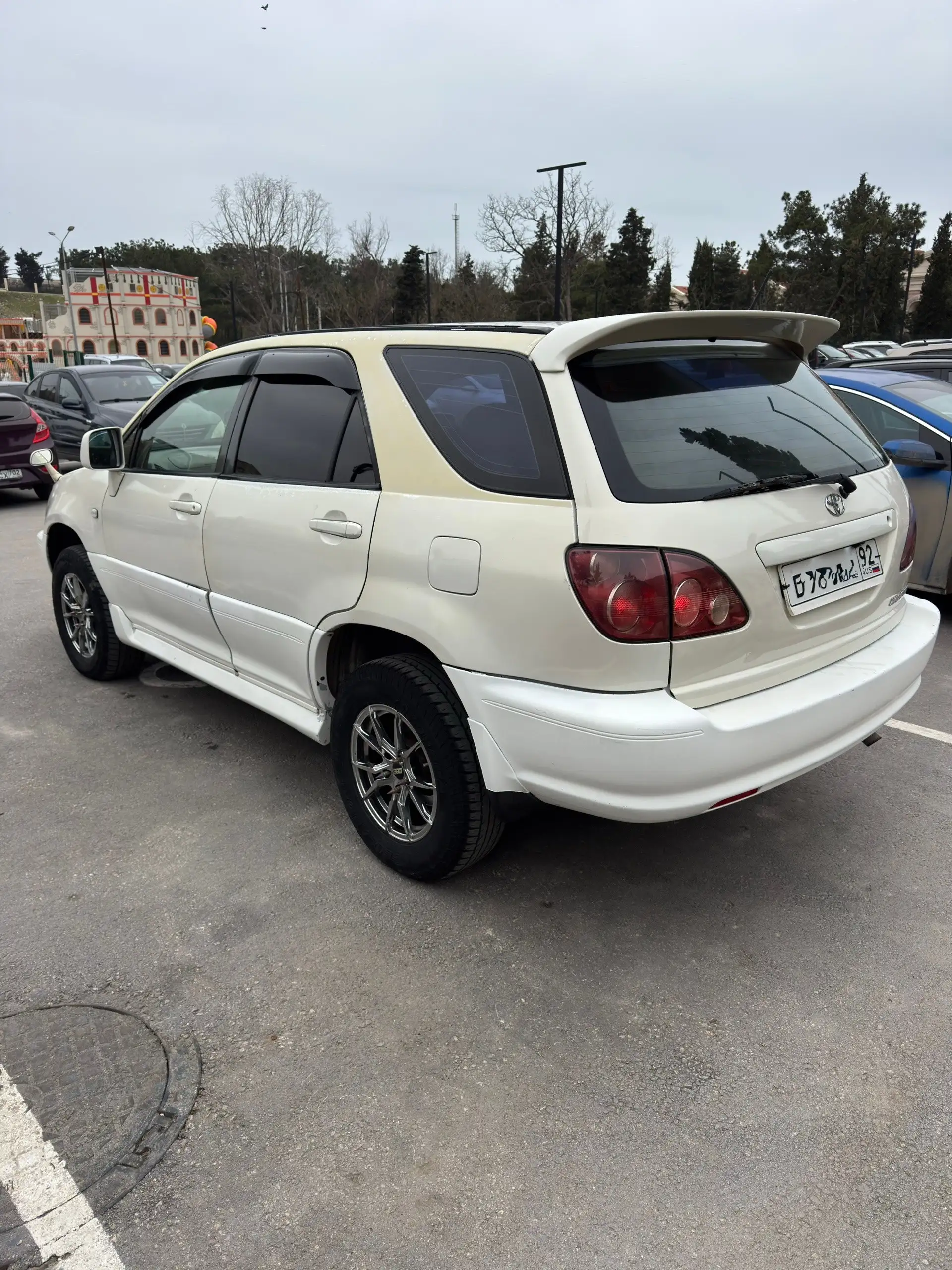 Toyota Harrier 2.2 1998г. в хорошем состоянии - Легковые автомобили (Авто) в Севастополь