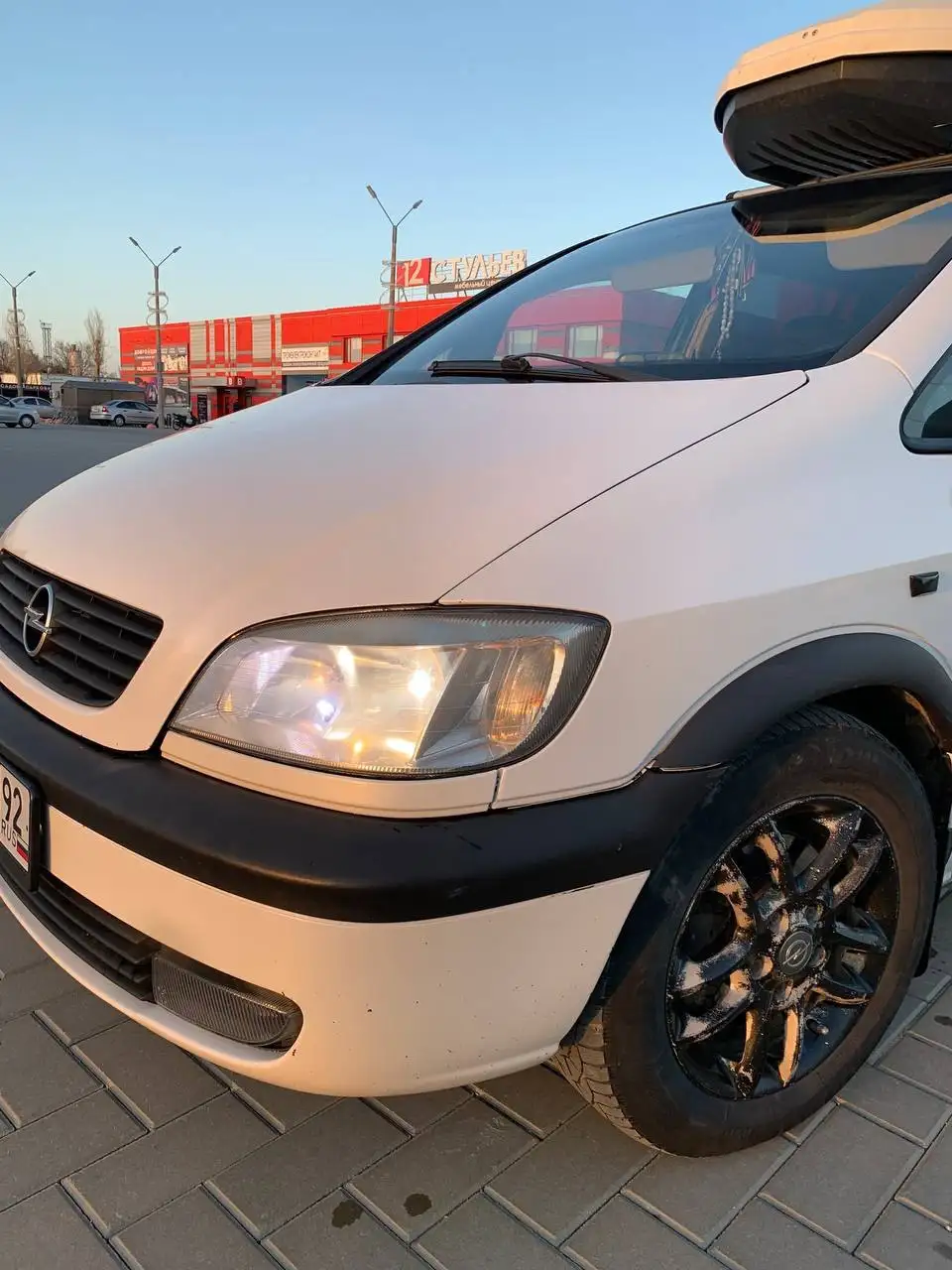 Opel Zafira A 2000 год - семейный минивэн - Легковые автомобили (Авто) в Евпатория