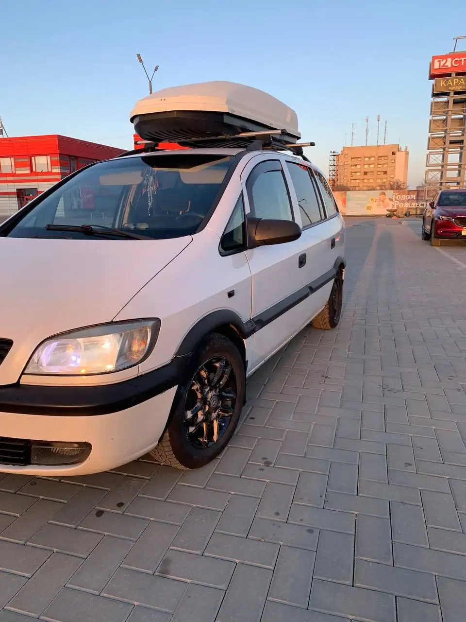 Opel Zafira A 2000 год - семейный минивэн - Легковые автомобили (Авто) в Евпатория