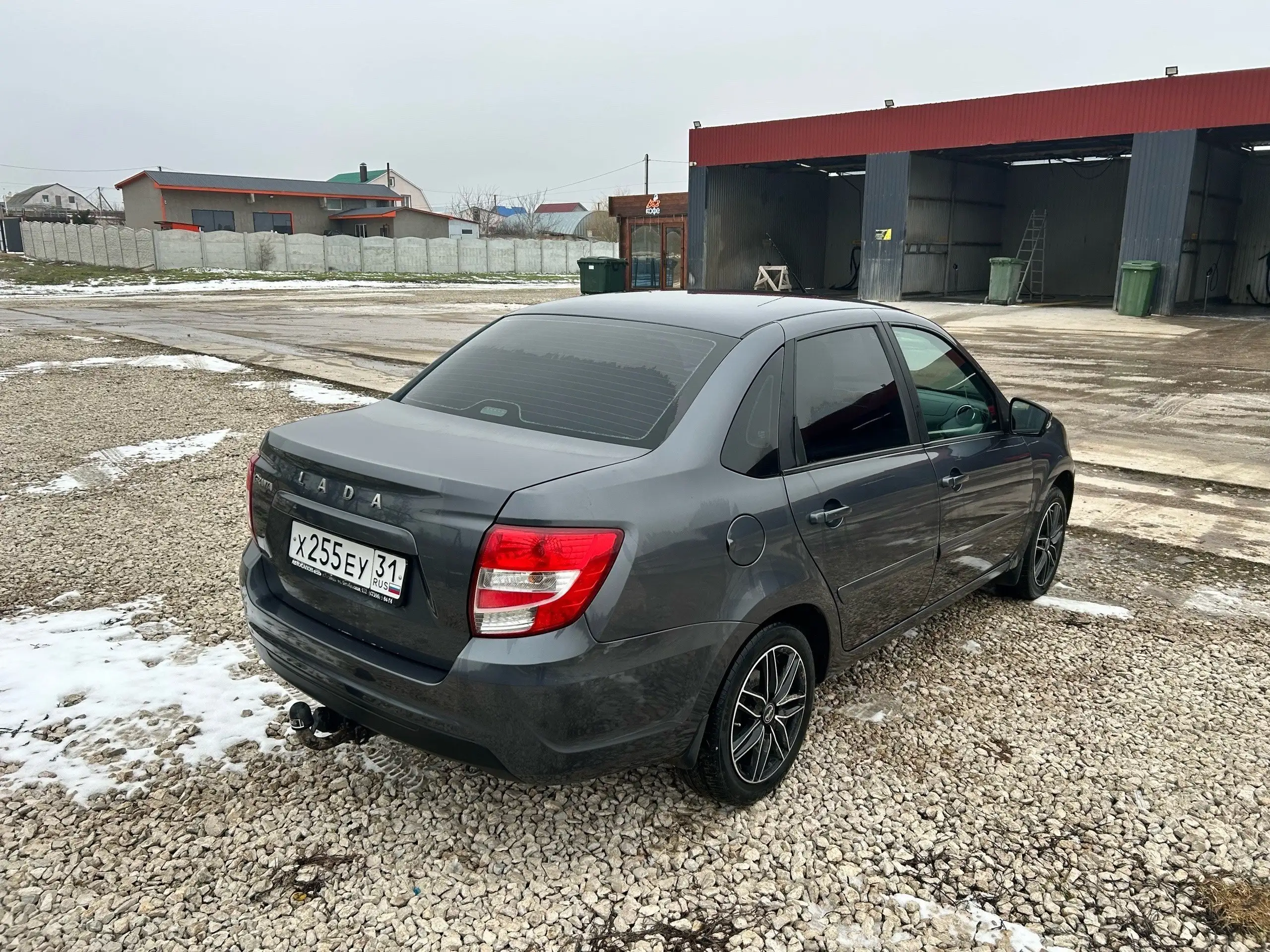 Продам Ладу Гранту 2018 года, комплектация Люкс - Легковые автомобили (Авто) в Джанкой
