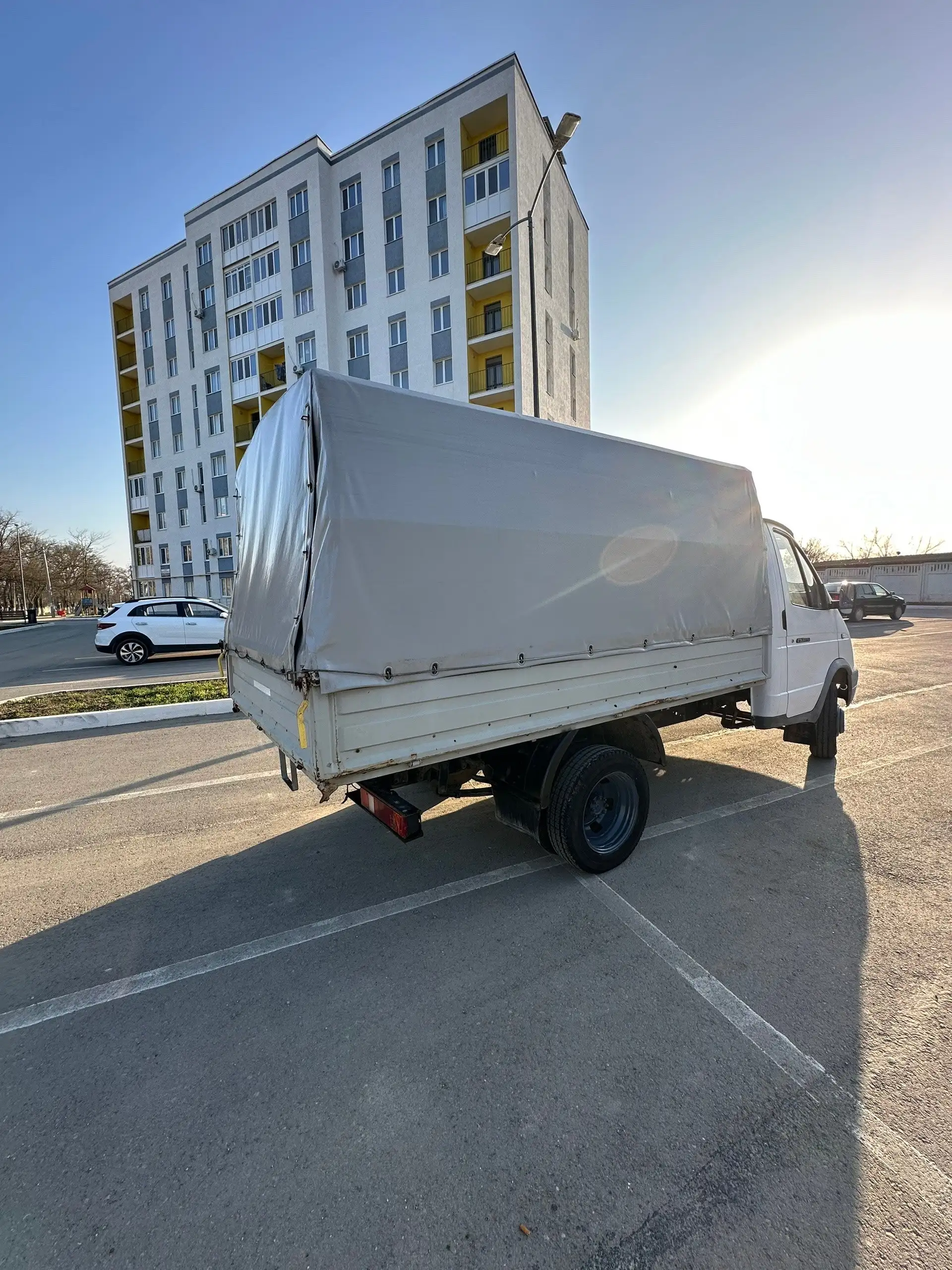 Продажа Газель 2.5 инжектор бензин 2004 года - Грузовики и коммерческий транспорт (Авто) в Саки