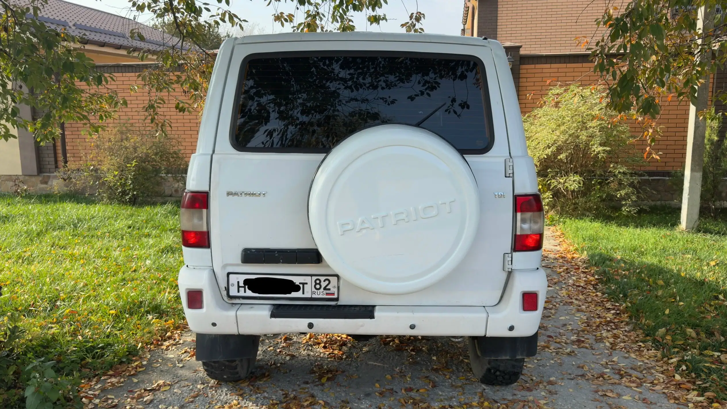 Toyota Land Cruiser Prado 2014 года с турбо дизельным двигателем 2.2 л - Внедорожники (Авто) в Симферополь