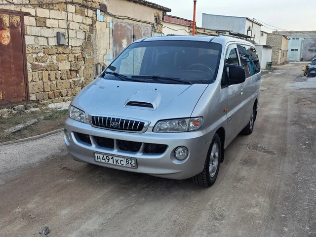 Продажа Hyundai Starex 2004 года - частное объявление в Евпатория