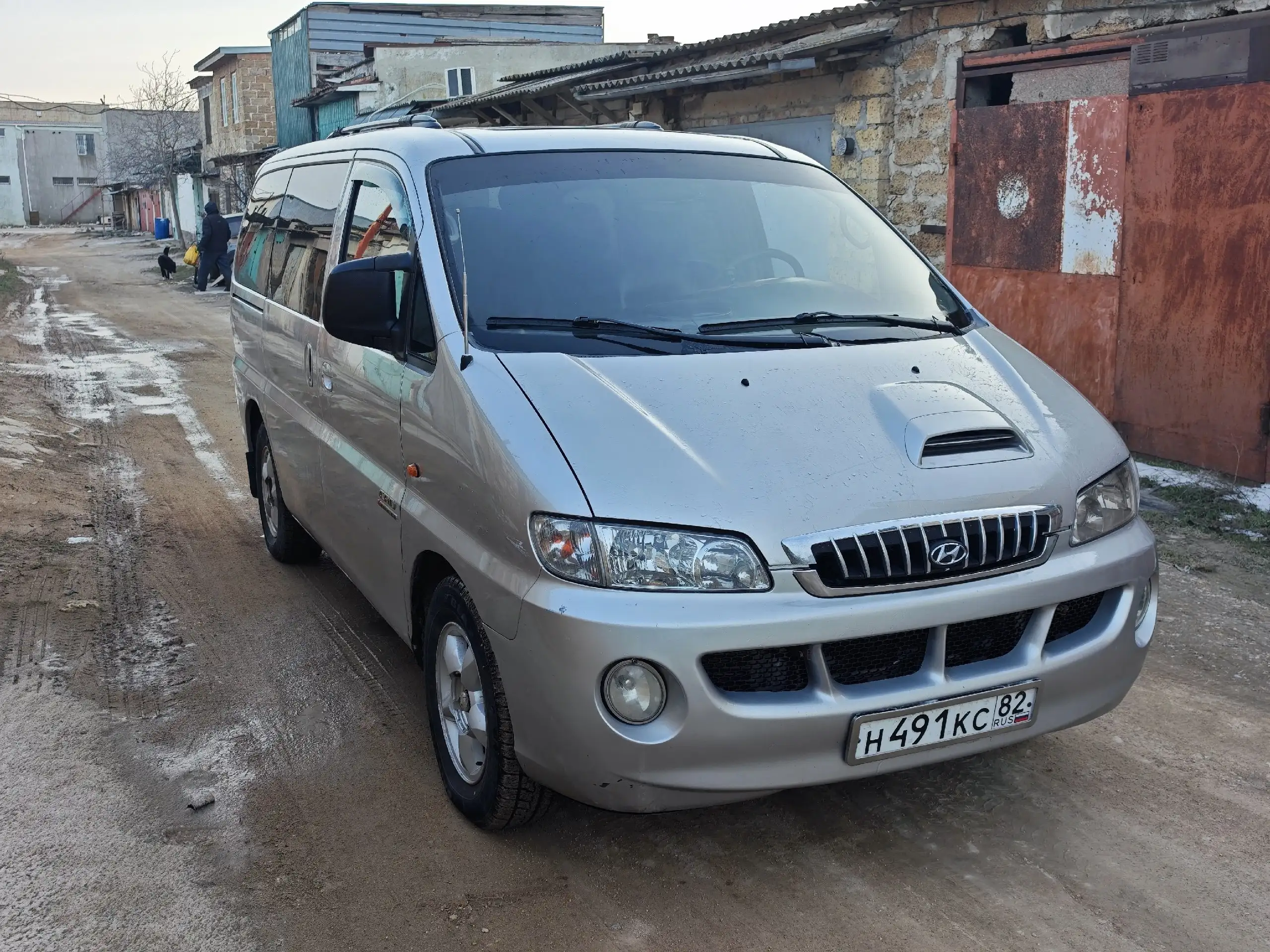 Продажа Hyundai Starex 2004 года - Минивэны (Авто) в Евпатория