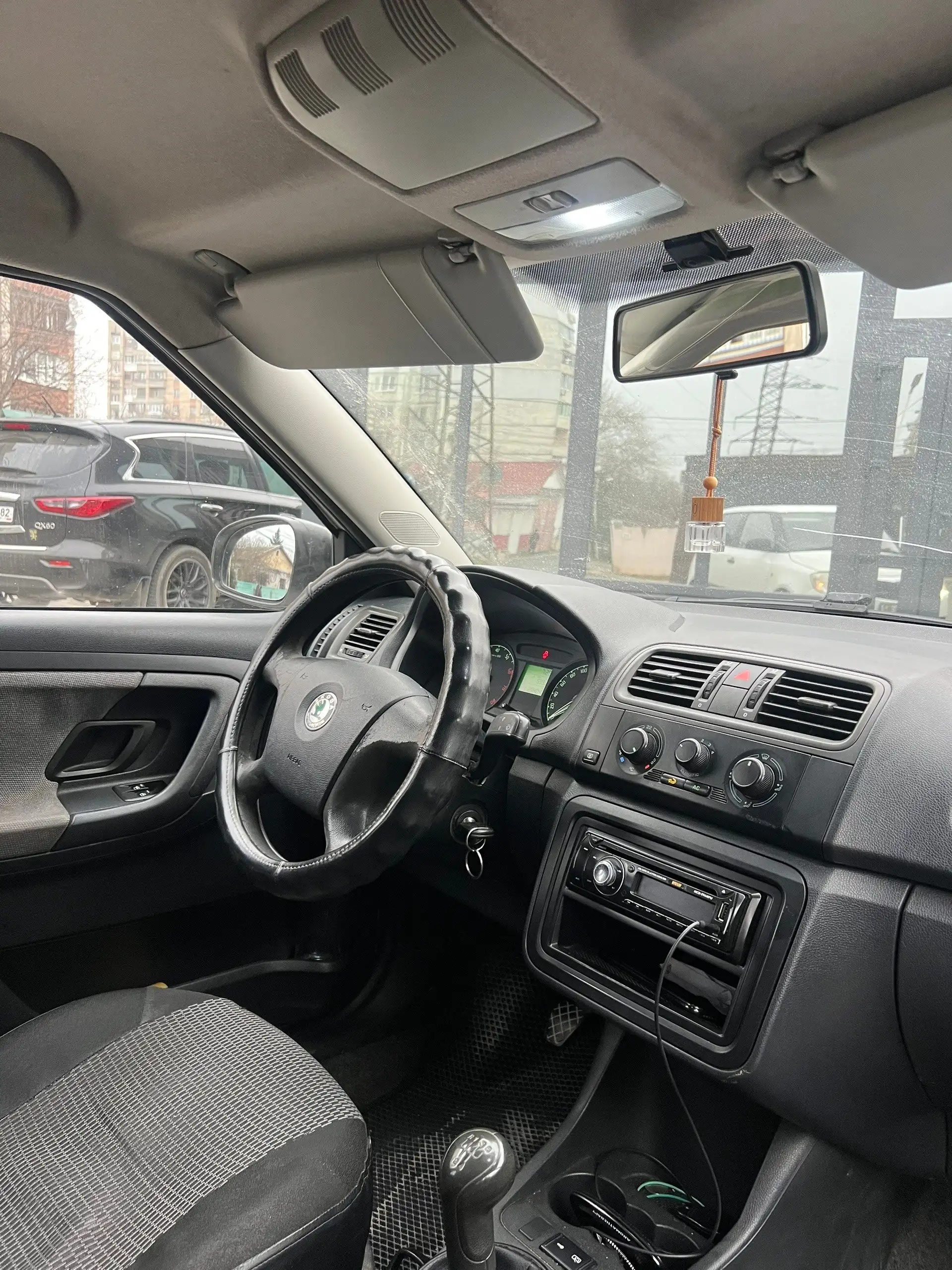 Продажа собственного автомобиля в хорошем состоянии - Авто в Севастополь