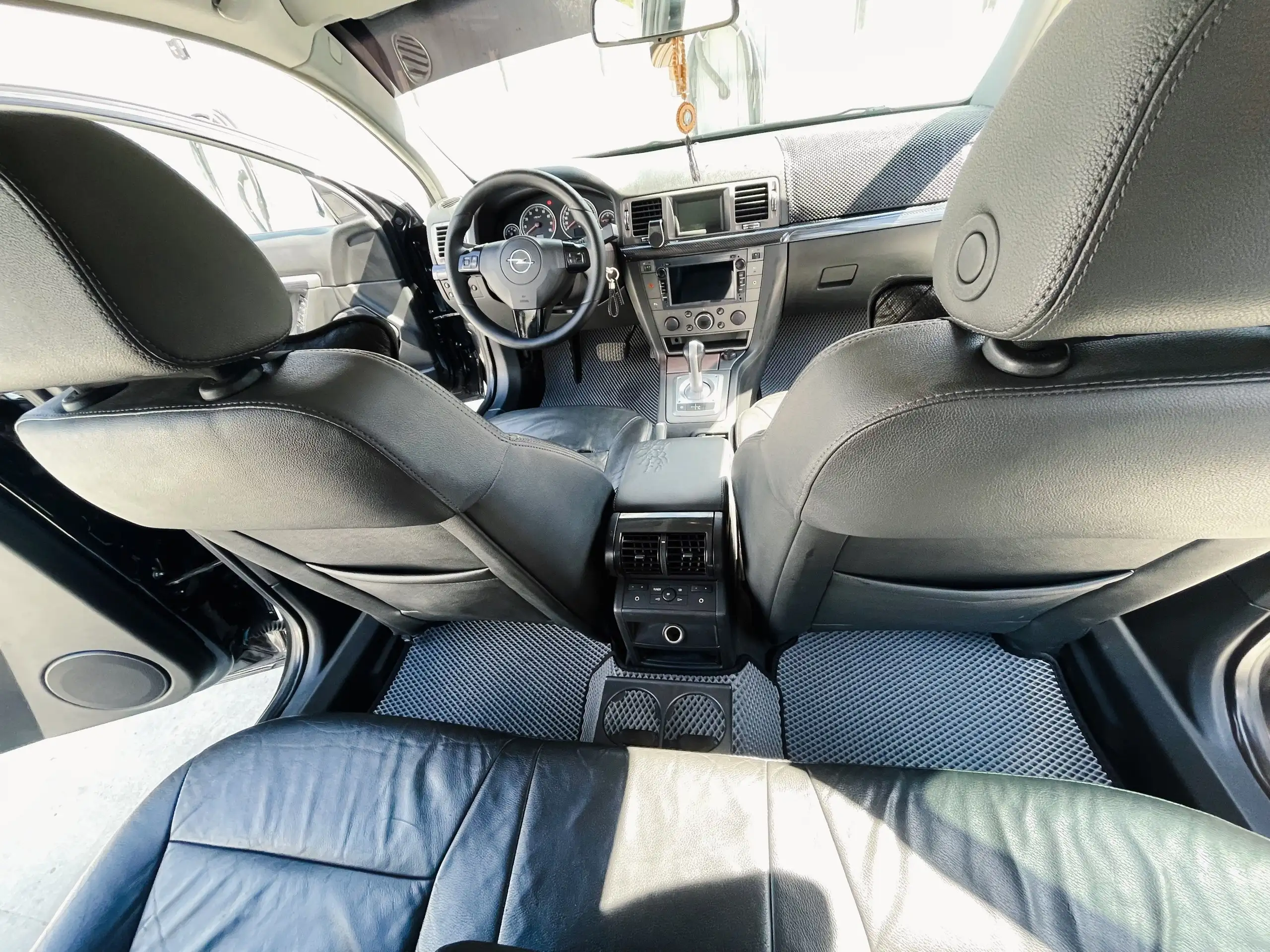 Продажа автомобиля 2008 года 1.8 140 л.с. - Авто в Евпатория