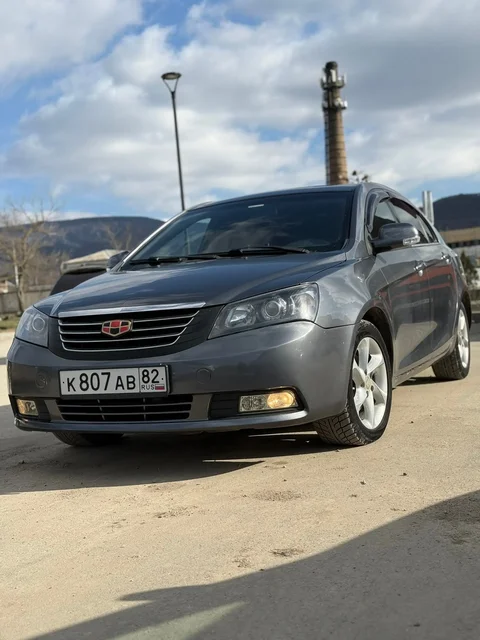 Продажа автомобиля Джили Эмгранд 2014 года - Внедорожники и кроссоверы в Симферополь