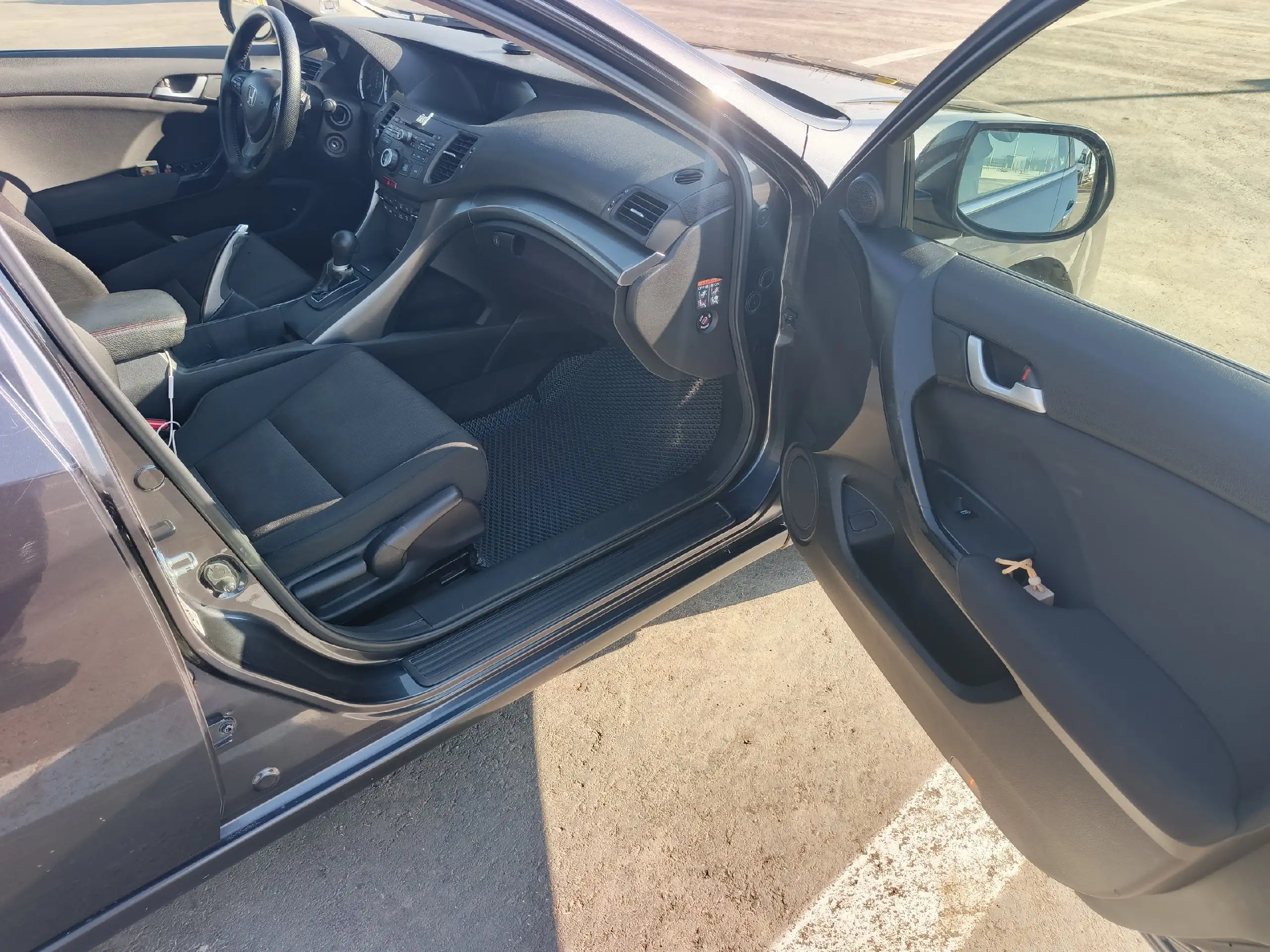 Продажа Honda Accord 8 рестайлинг 2012 года - Легковые автомобили (Авто) в Симферополь