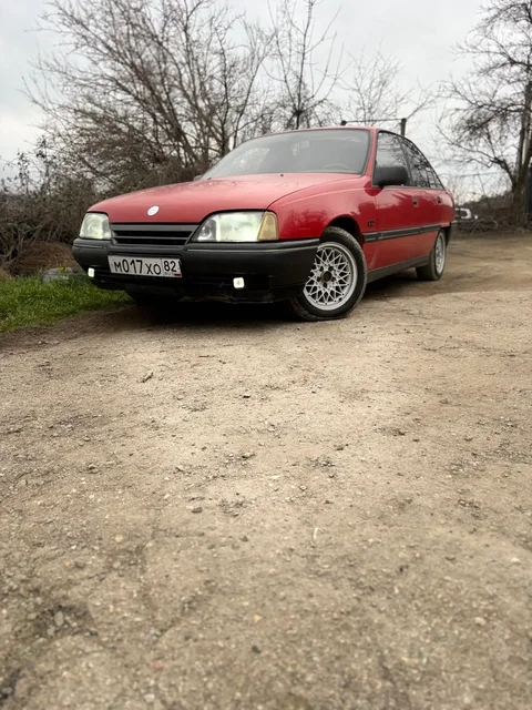 Продажа Opel Omega A 1978 года - Легковые автомобили в Алушта