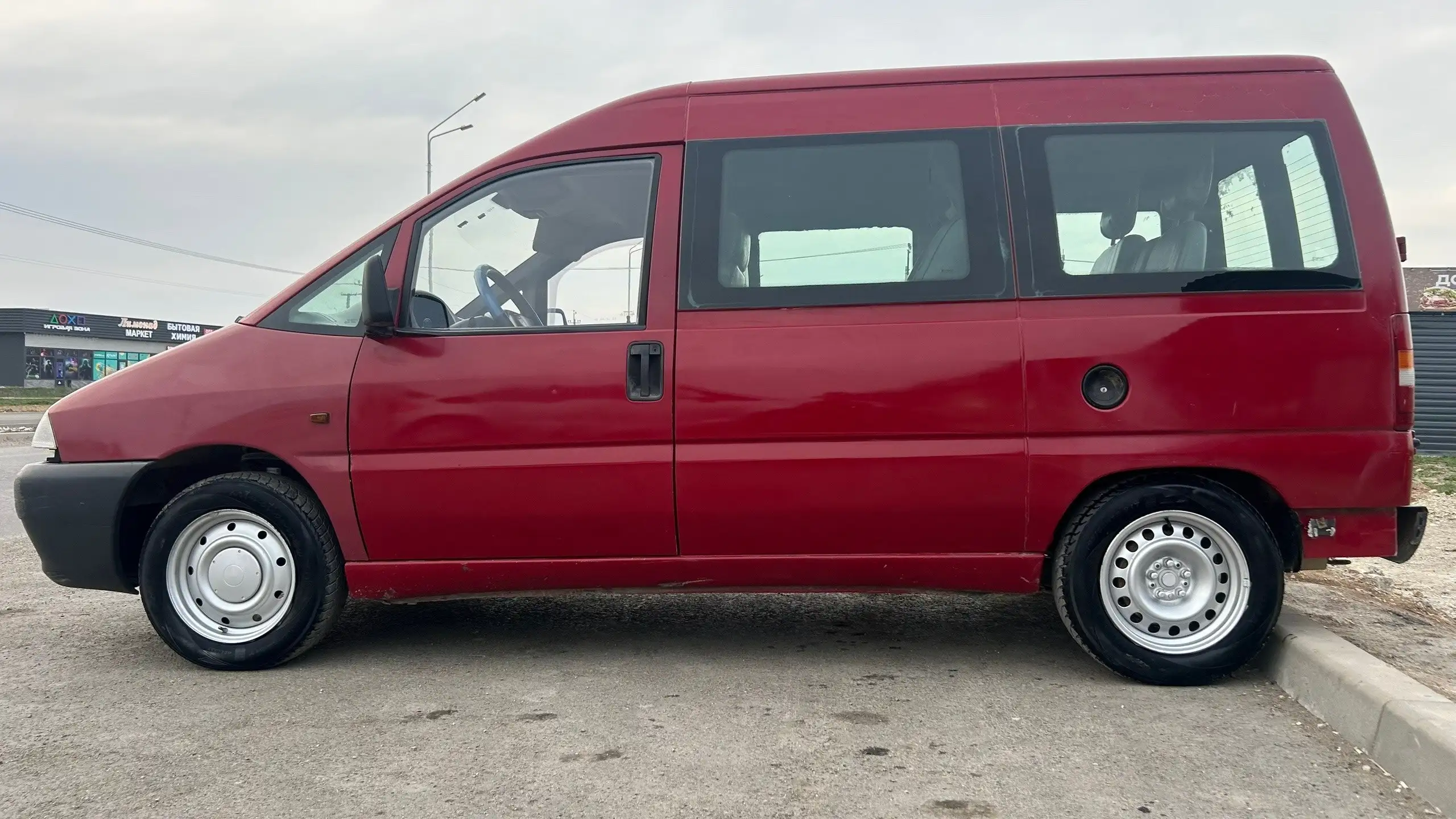 Авто в хорошем состоянии, дизель 1.9 - Авто в Севастополь