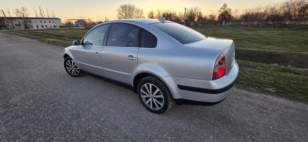 Продам Volkswagen Passat 2001 года - Легковые автомобили (Авто) в Советский