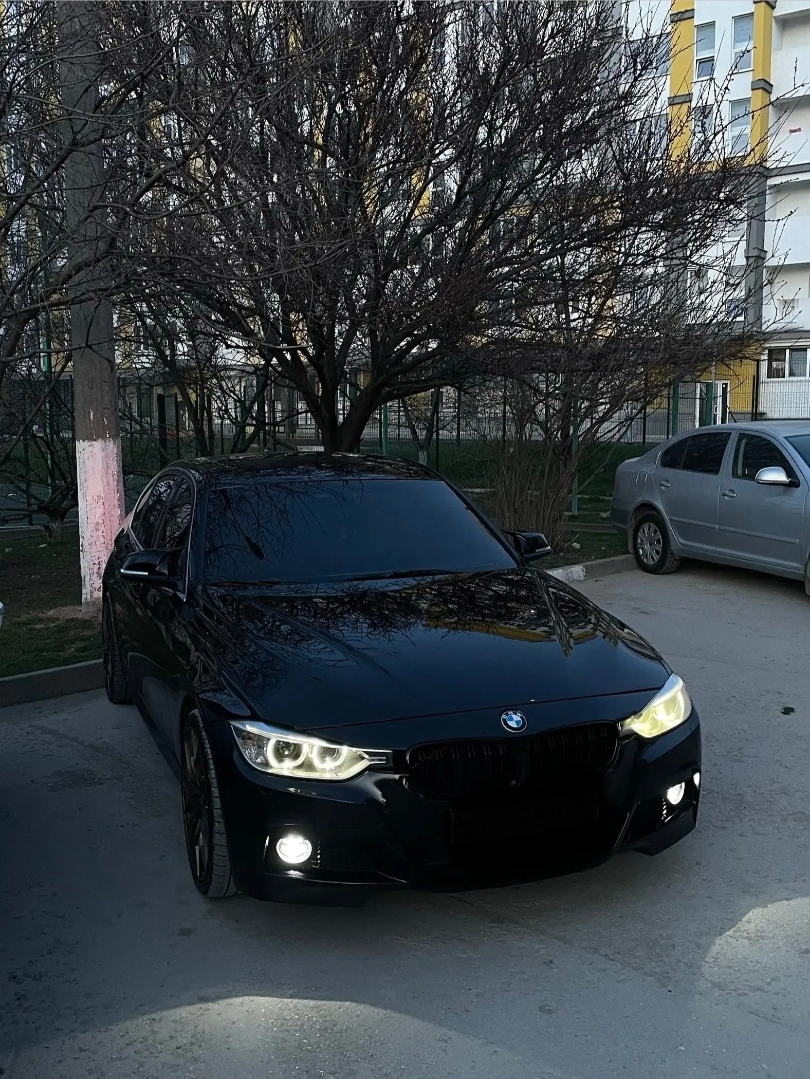 Продажа БМВ 320d F30 2012 года - Легковые автомобили (Авто) в Симферополь