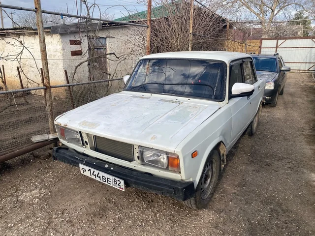 Продажа автомобиля с капитальным ремонтом двигателя и проводкой под музыку - частное объявление в Севастополь