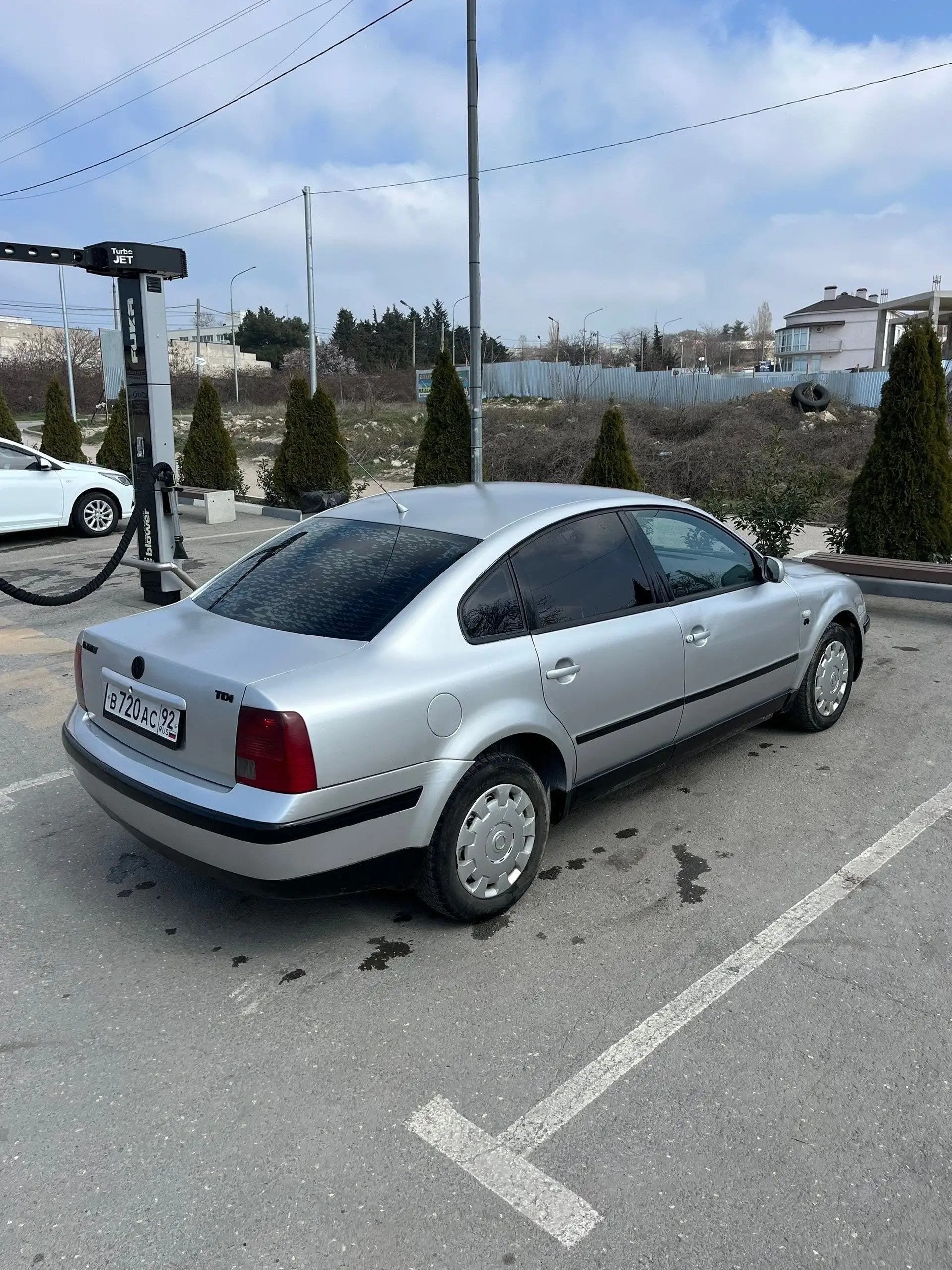 VOLKSWAGEN PASSAT B5 1998г Дизель 1.9tdi - Авто в Севастополь