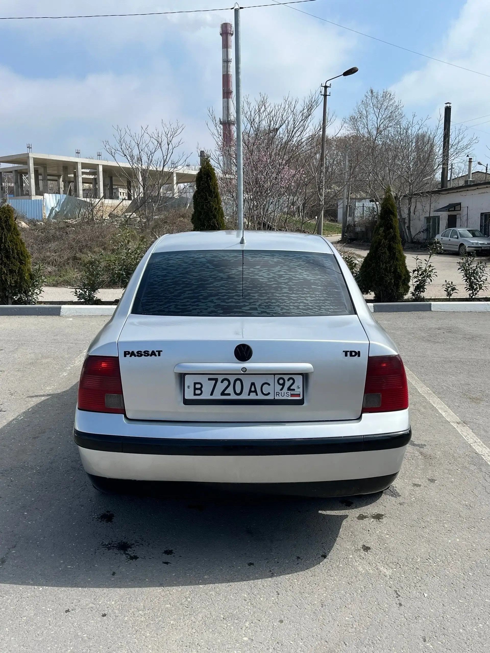 VOLKSWAGEN PASSAT B5 1998г Дизель 1.9tdi - Авто в Севастополь