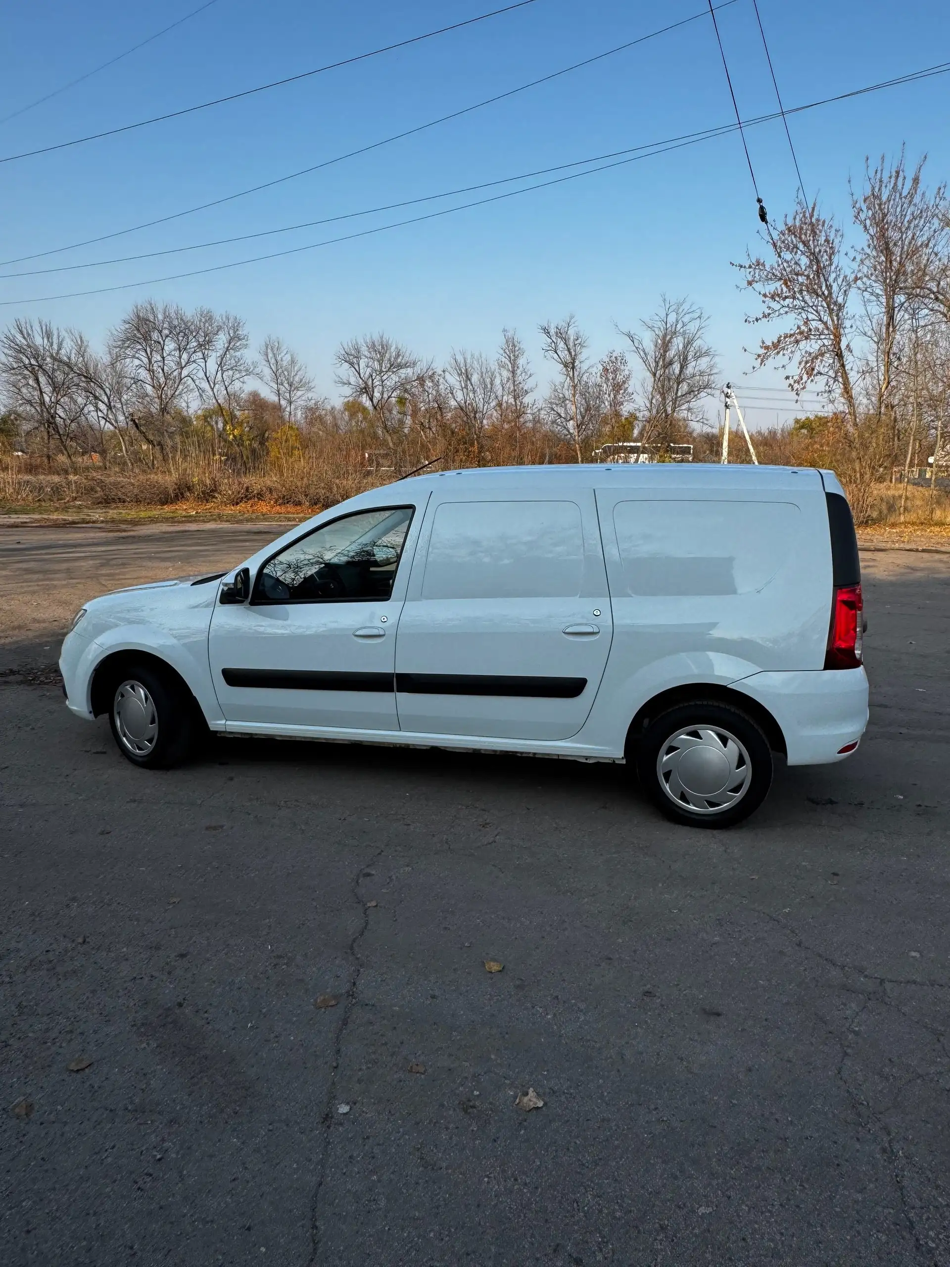 Продам LADA Largus 2021 года - Легковые автомобили (Авто) в Севастополь