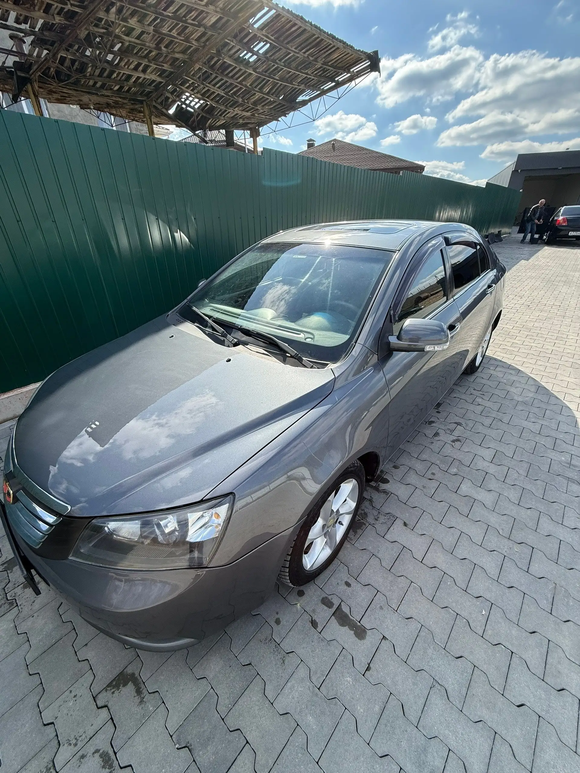 Продажа Джили Эмгранд 2014 года - Легковые автомобили (Авто) в Севастополь