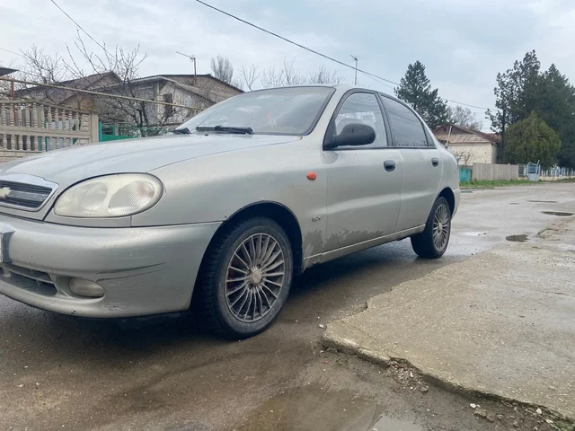 Продам технику в хорошем состоянии с рабочим кондиционером - Авто в Севастополь