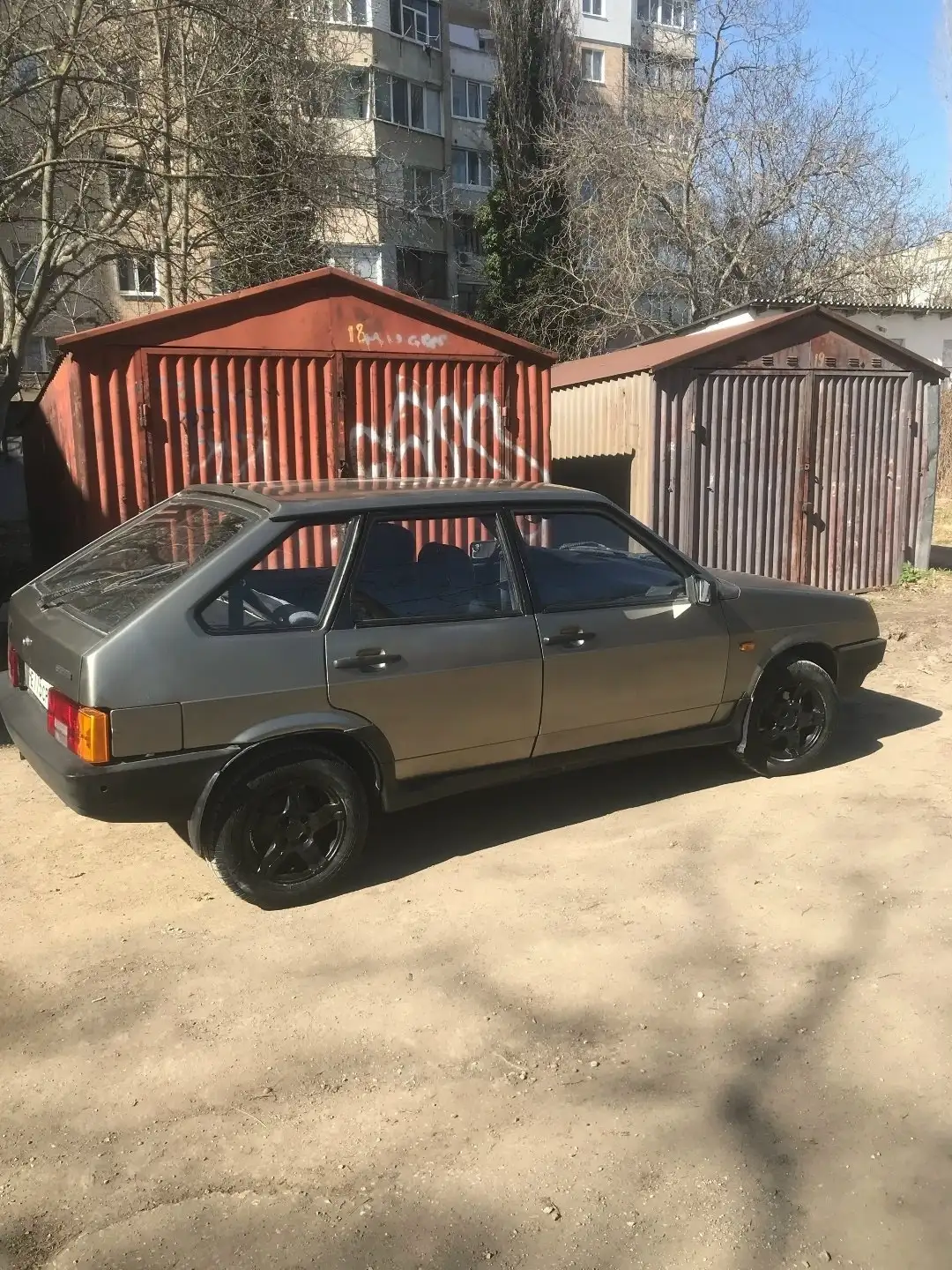 Продажа ВАЗ 2109 2001 года с ГБО - Легковые автомобили (Авто) в Симферополь