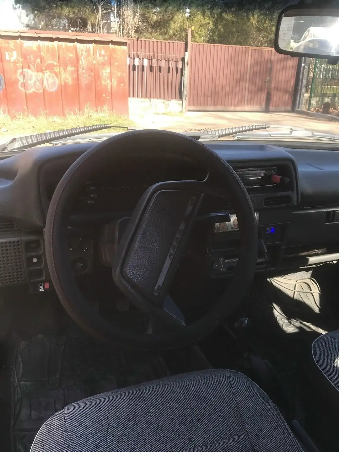 Продажа ВАЗ 2109 2001 года с ГБО - Легковые автомобили (Авто) в Симферополь