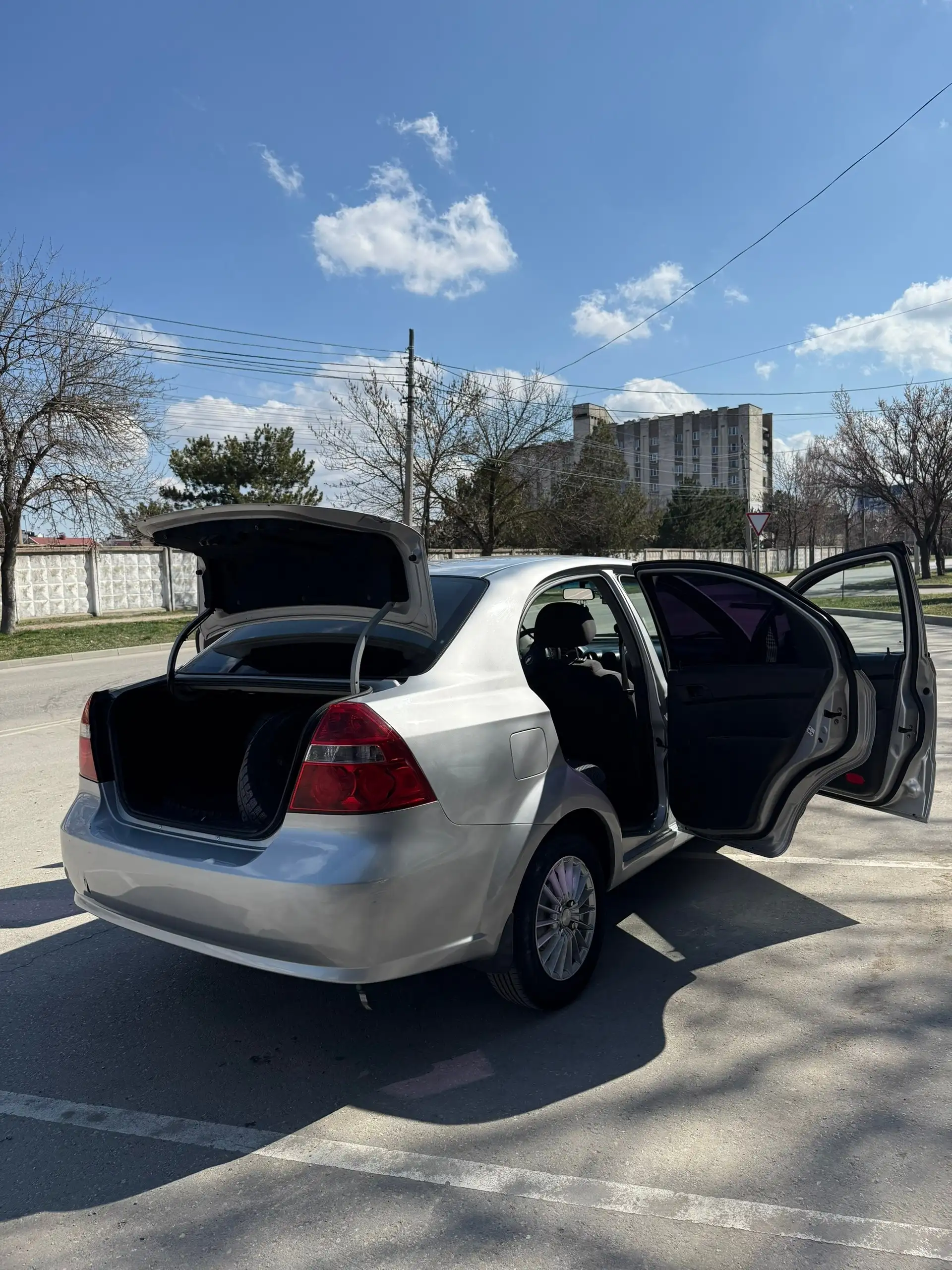 Продажа Chevrolet Aveo в отличном состоянии - Легковые автомобили (Авто) в Симферополь