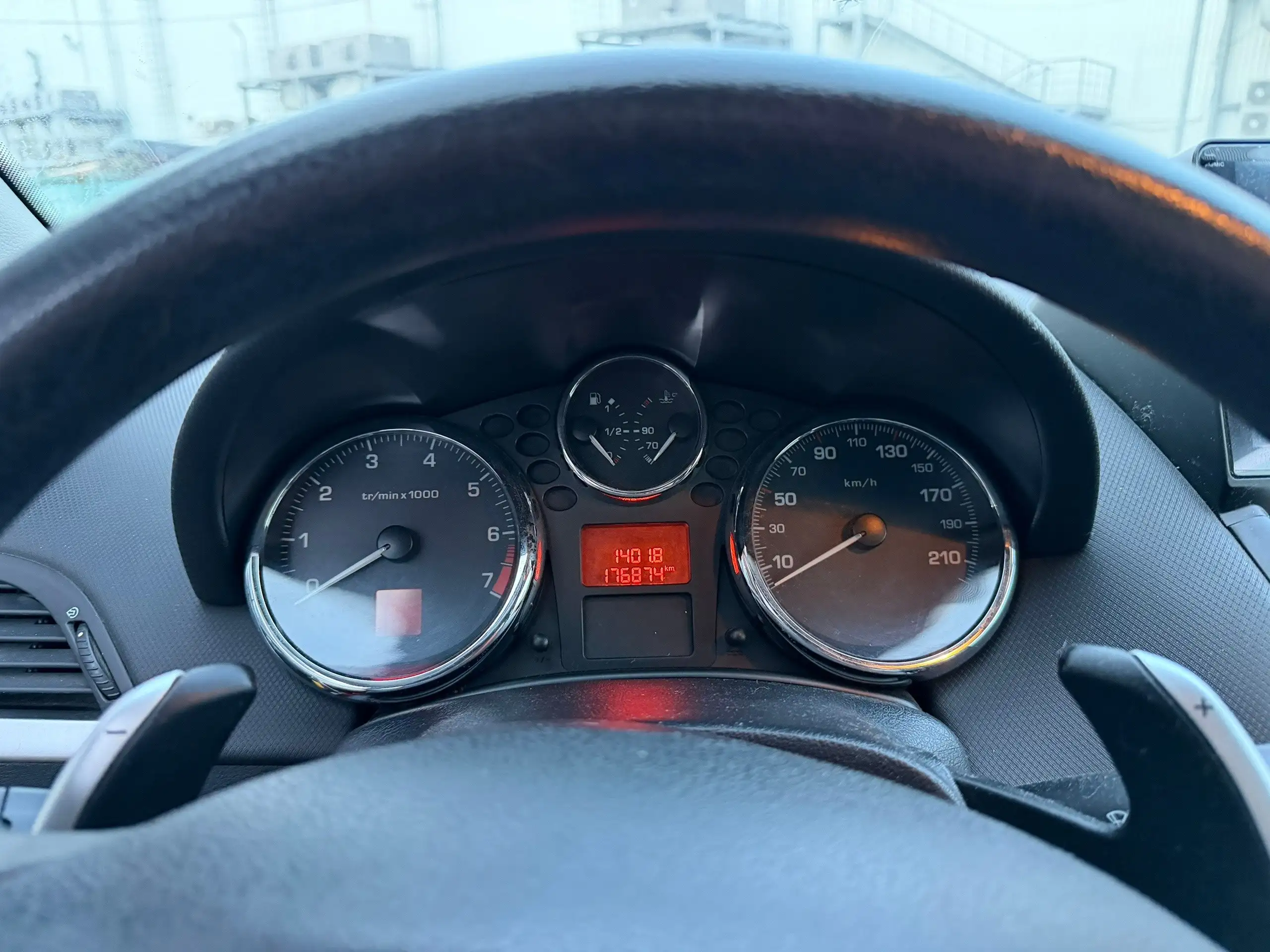 Продам автомобиль - Авто в Симферополь