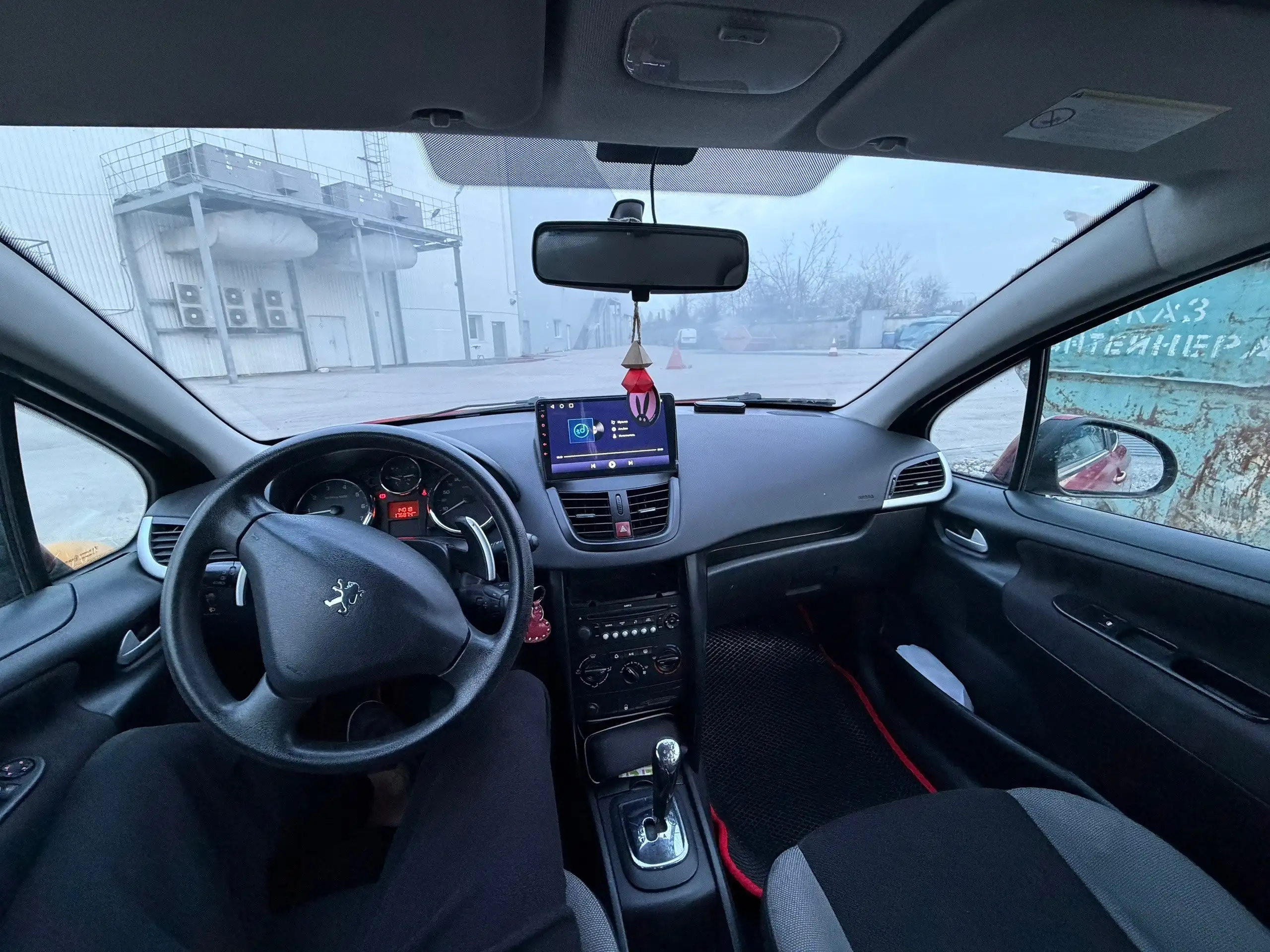 Продам автомобиль - Авто в Симферополь