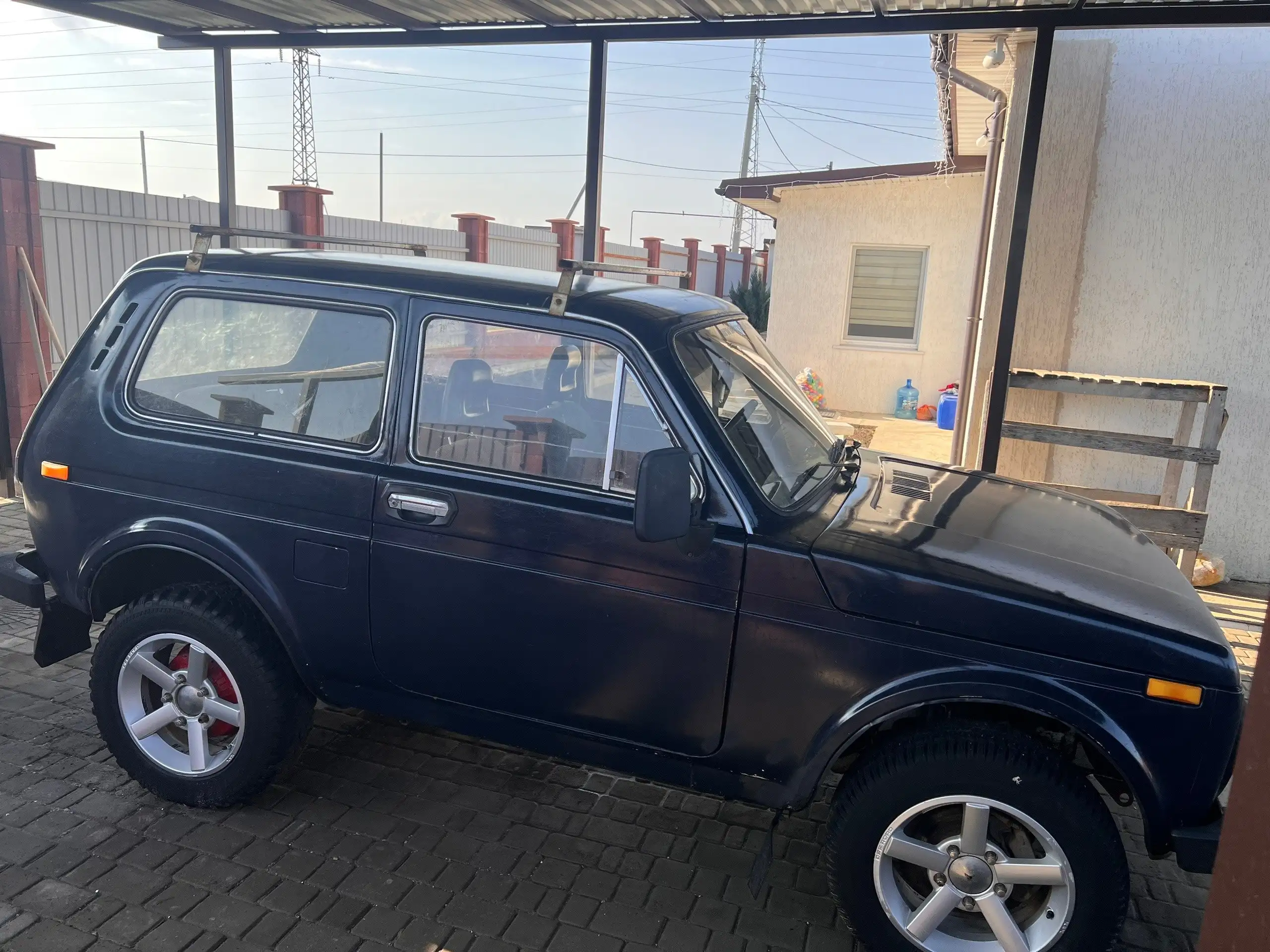 Продажа автомобиля Нива 4x4 - Авто в Севастополь