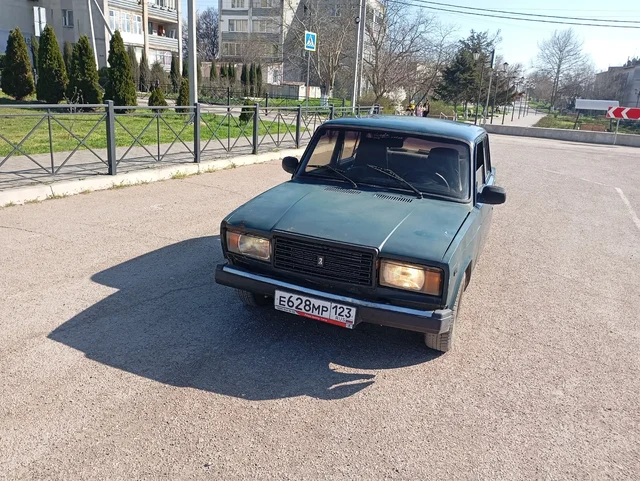 Продам ВАЗ 2107 2005 года - частное объявление в Симферополь