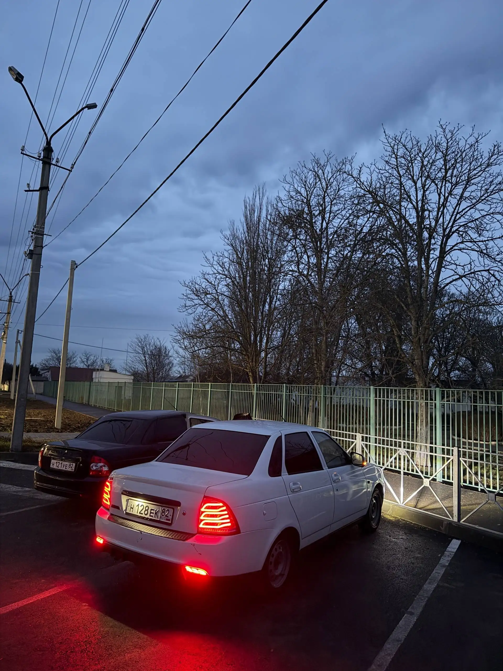 Продажа автомобиля Lada Priora 2011 года - Авто в Джанкой