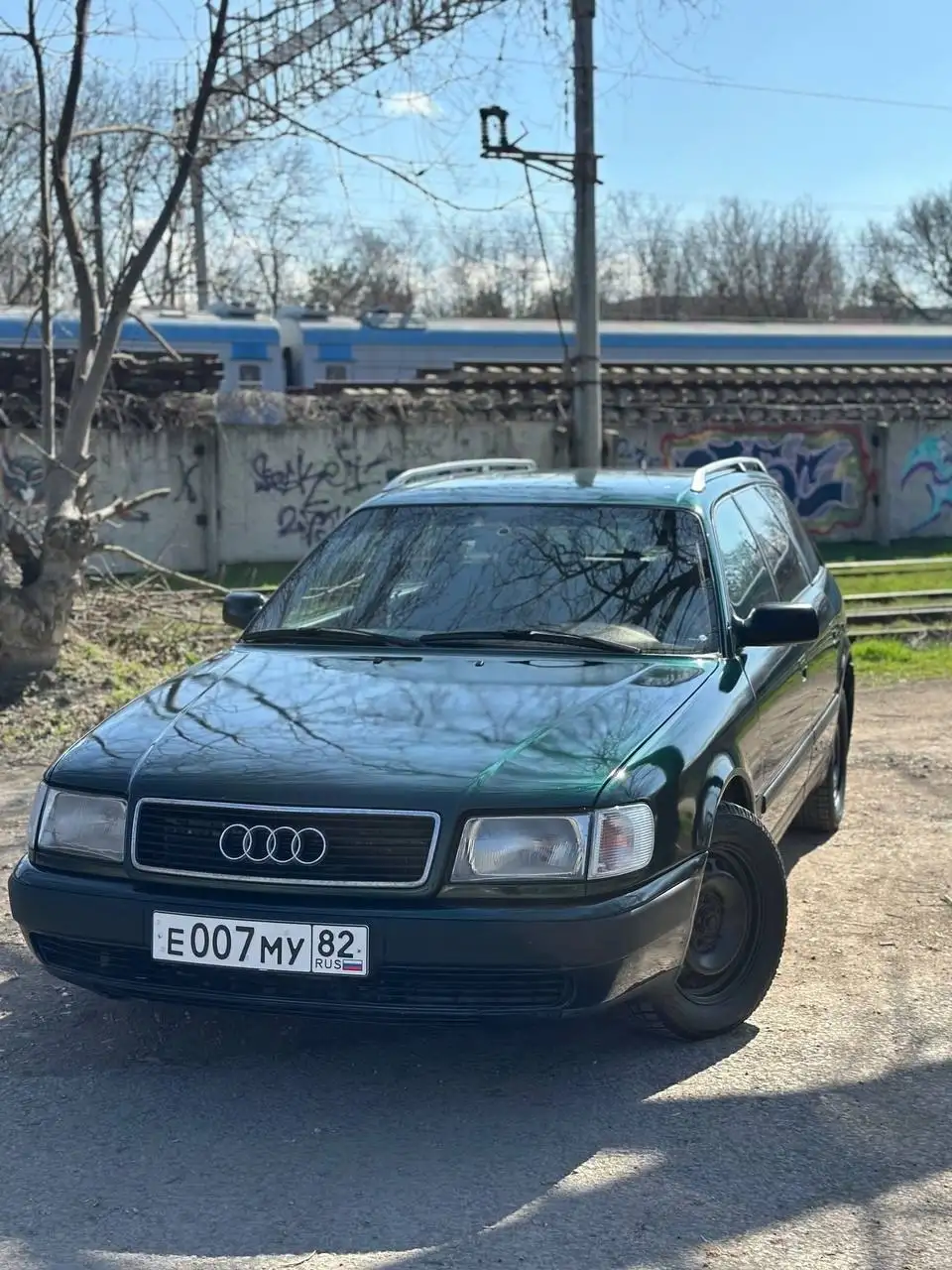 Продам Audi 100 1991 года выпуска 2.3 л - Легковые автомобили (Авто) в Симферополь