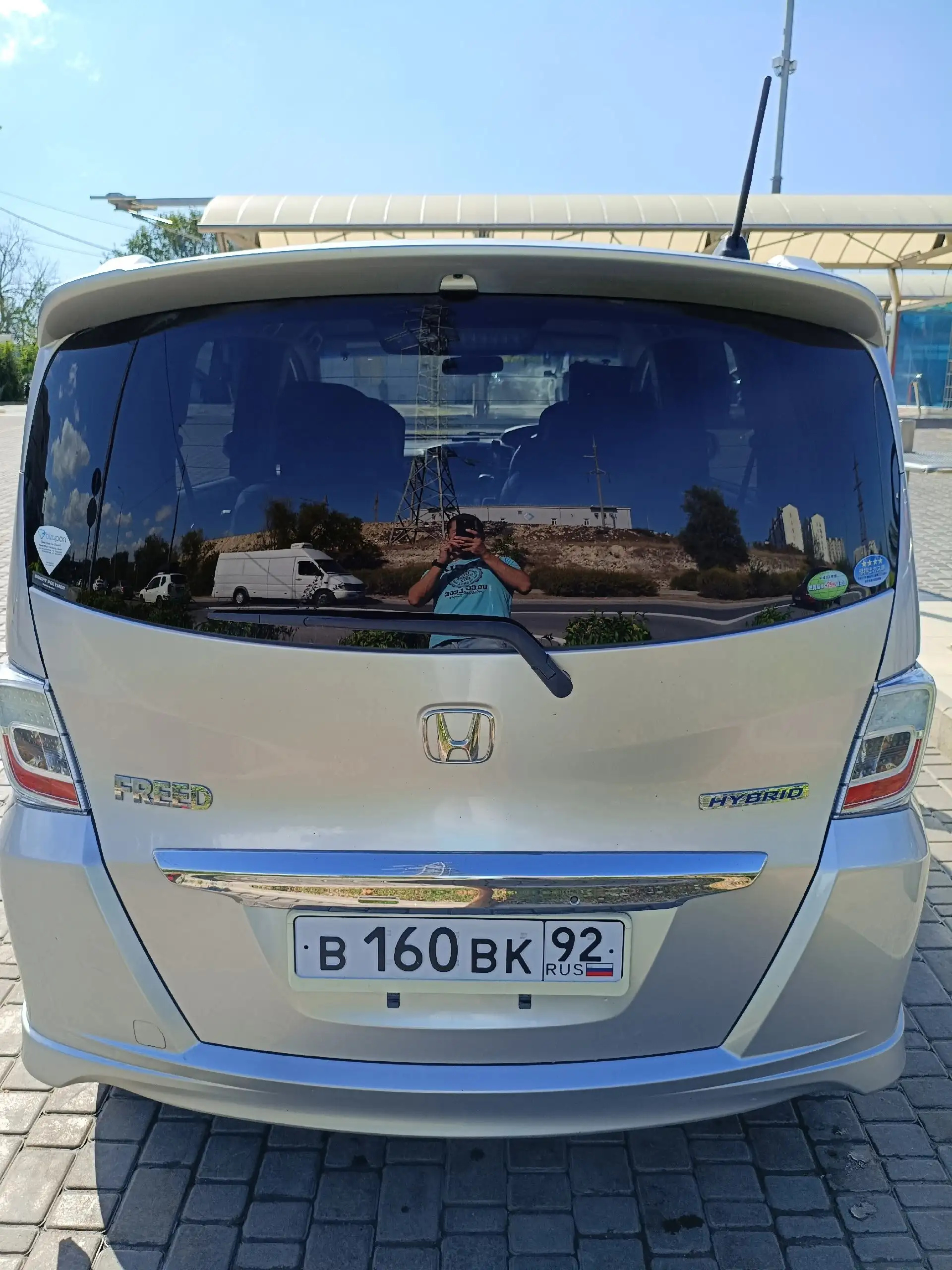 Продается Honda Freed Hybrid 2011 года из Японии - Минивэны (Авто) в Севастополь