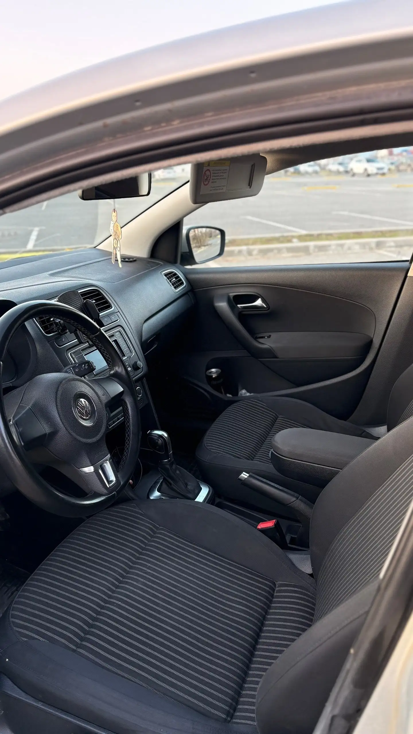 Продажа Volkswagen Polo 2013 года - Легковые автомобили (Авто) в Севастополь