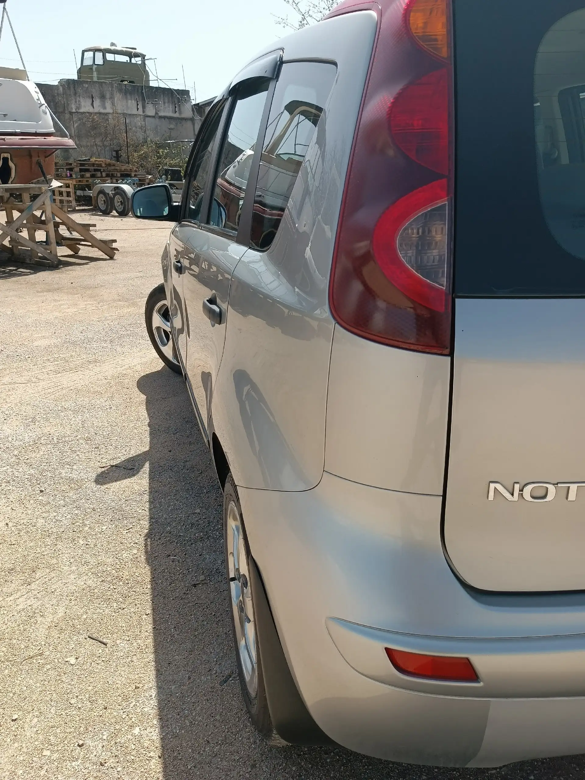 Продается НИССАН НОУТ 2012 года - Авто в Севастополь