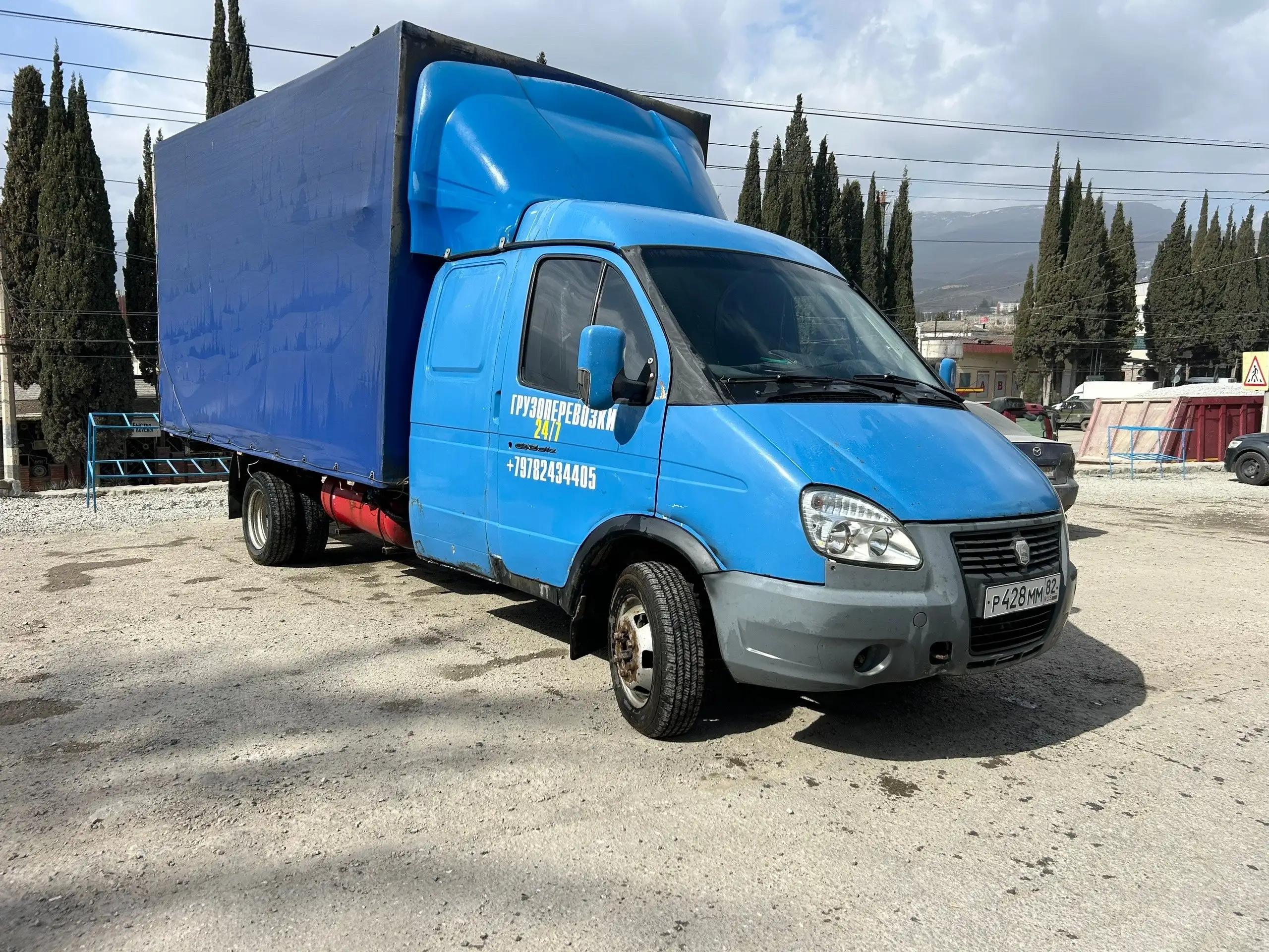 Продажа автомобиля в отличном состоянии - Авто в Алушта