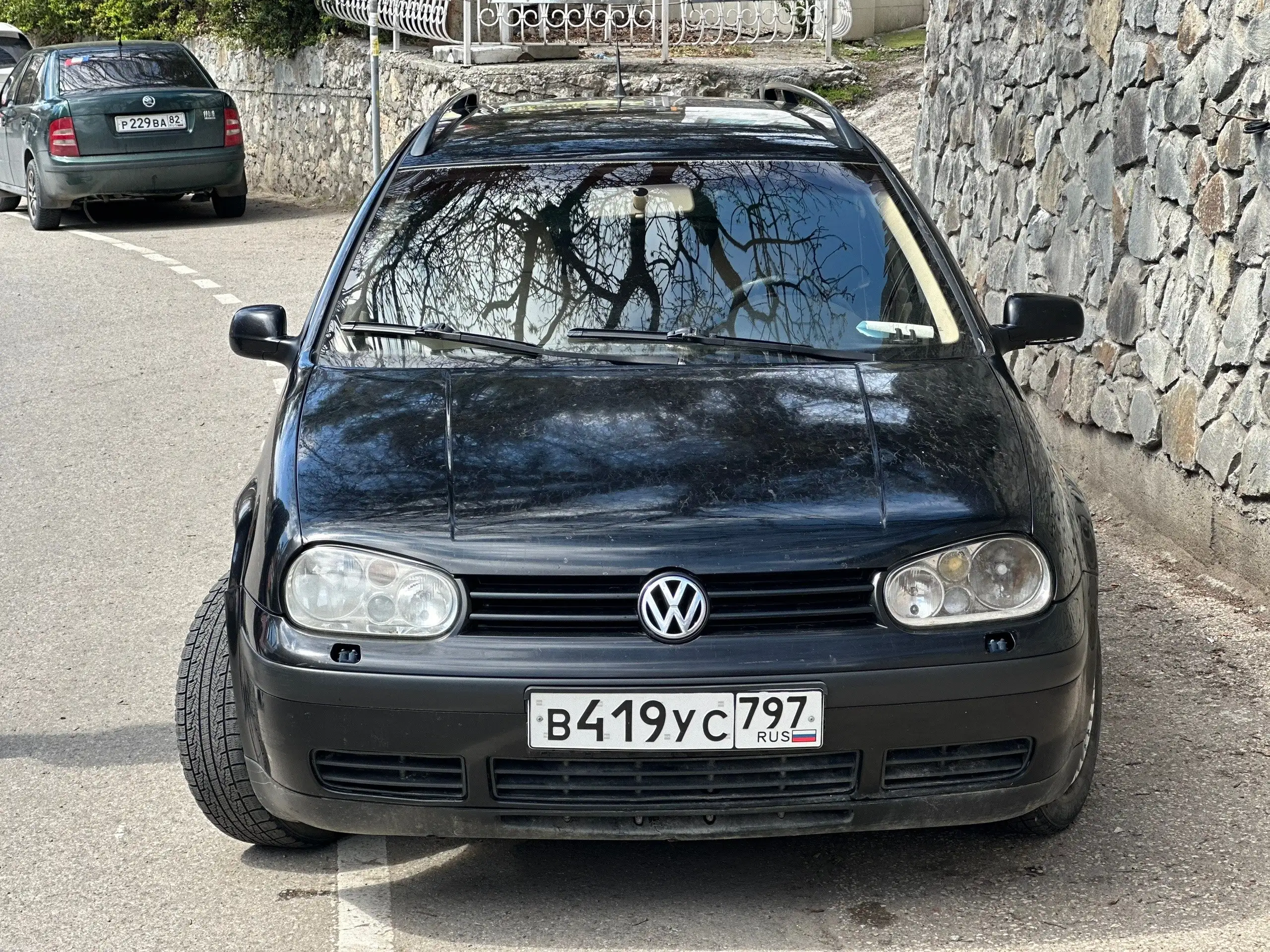 Volkswagen Golf 2003 универсал 1.4 бензин механика - Легковые автомобили (Авто) в Ялта