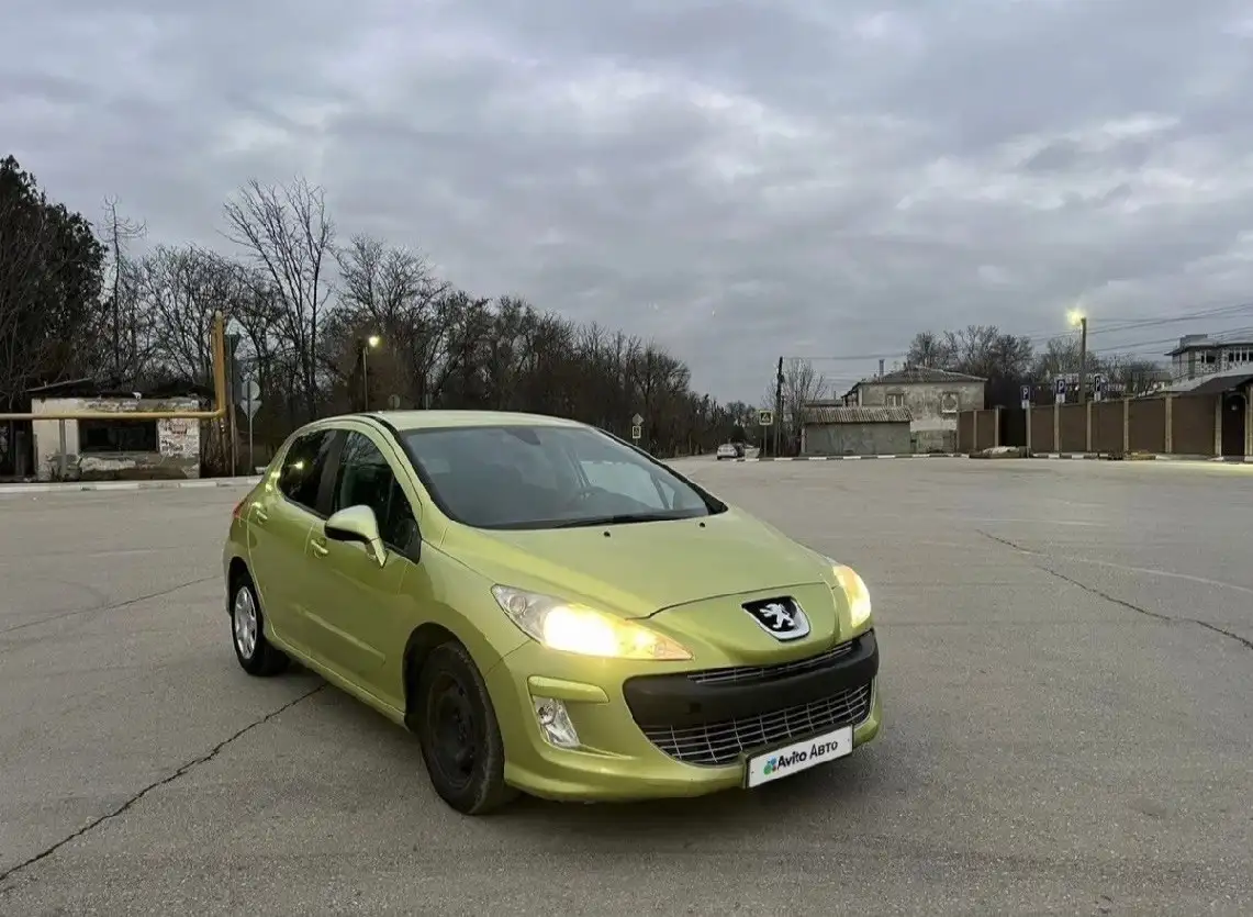 Продажа Peugeot 308 2008 года - Авто в Красноперекопск