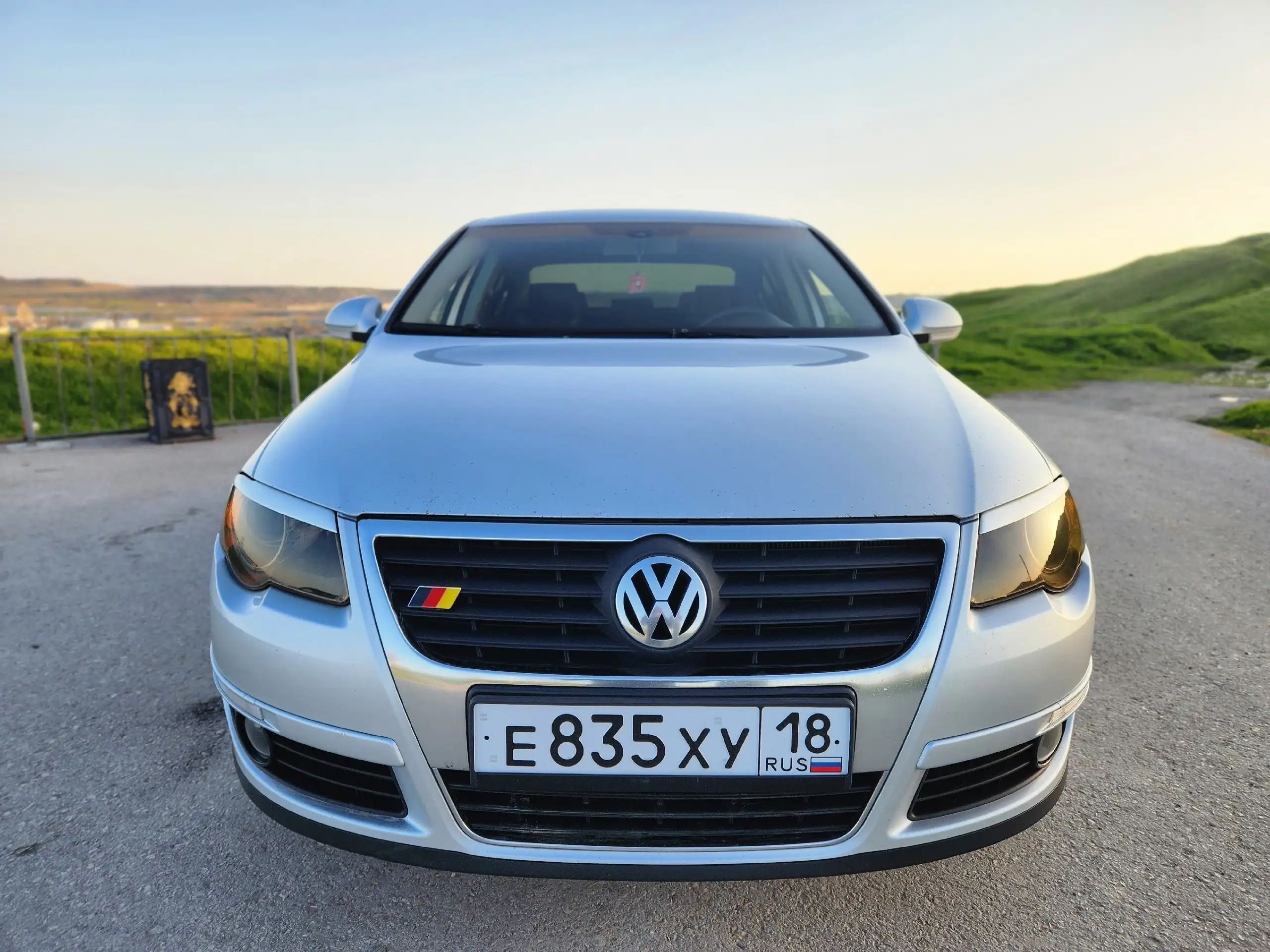 Volkswagen Passat B6 2007 - Легковые автомобили (Авто) в Керчь