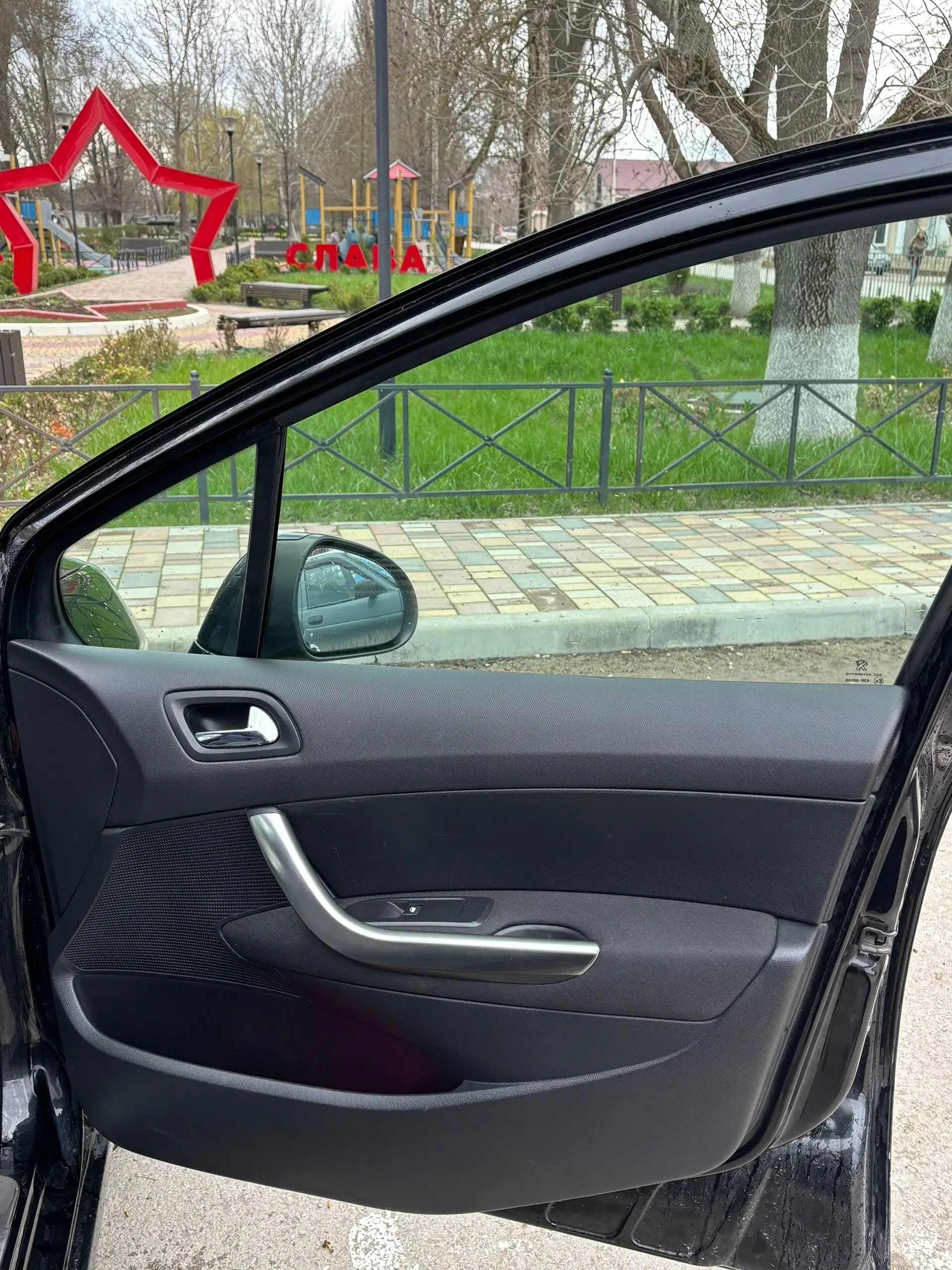 Продажа дизельного автомобиля (890 т.р.) - Авто в Нижнегорский