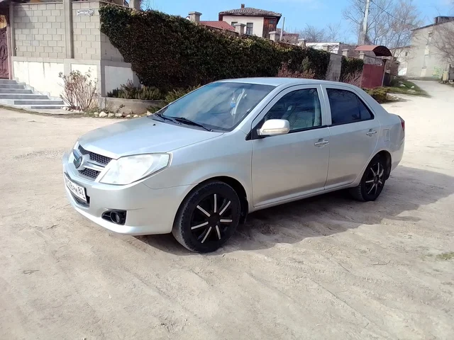 GEELY MK 2011 года - Авто в Белогорск