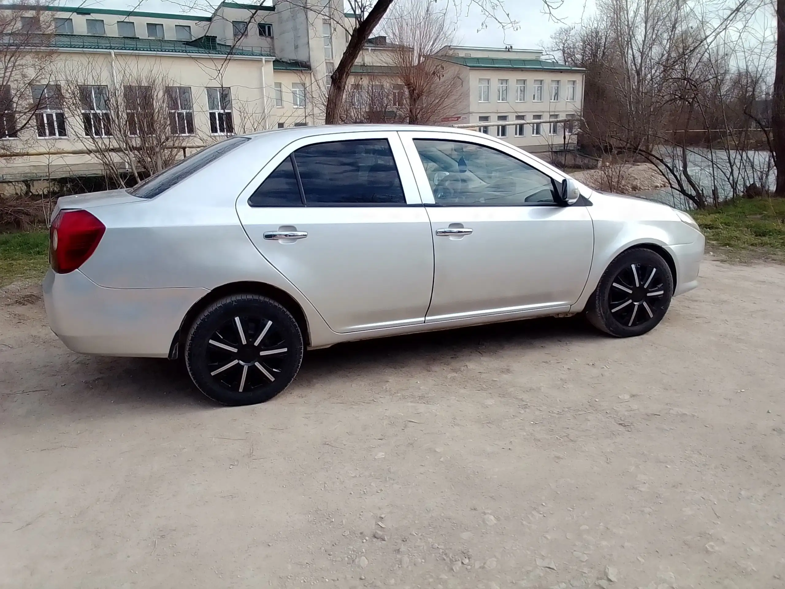 GEELY MK 2011 года - Легковые автомобили (Авто) в Белогорск