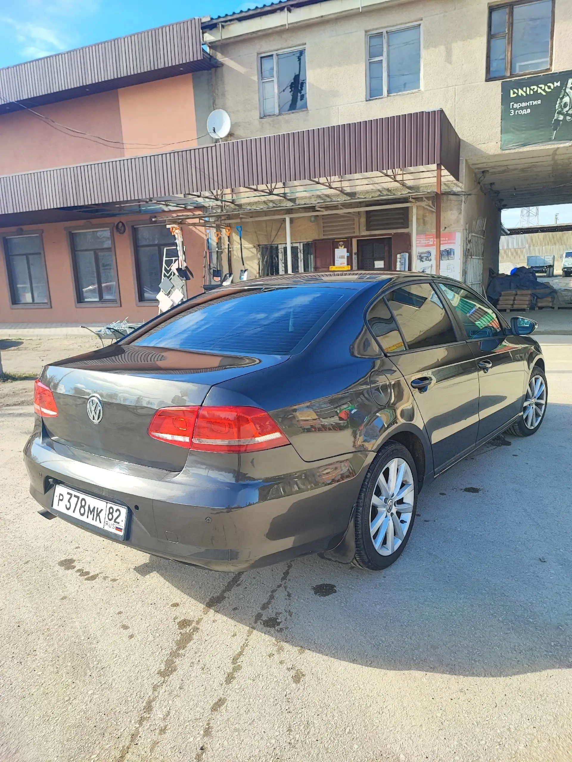 Volkswagen Passat B7 2012 - Легковые автомобили (Авто) в Ленино