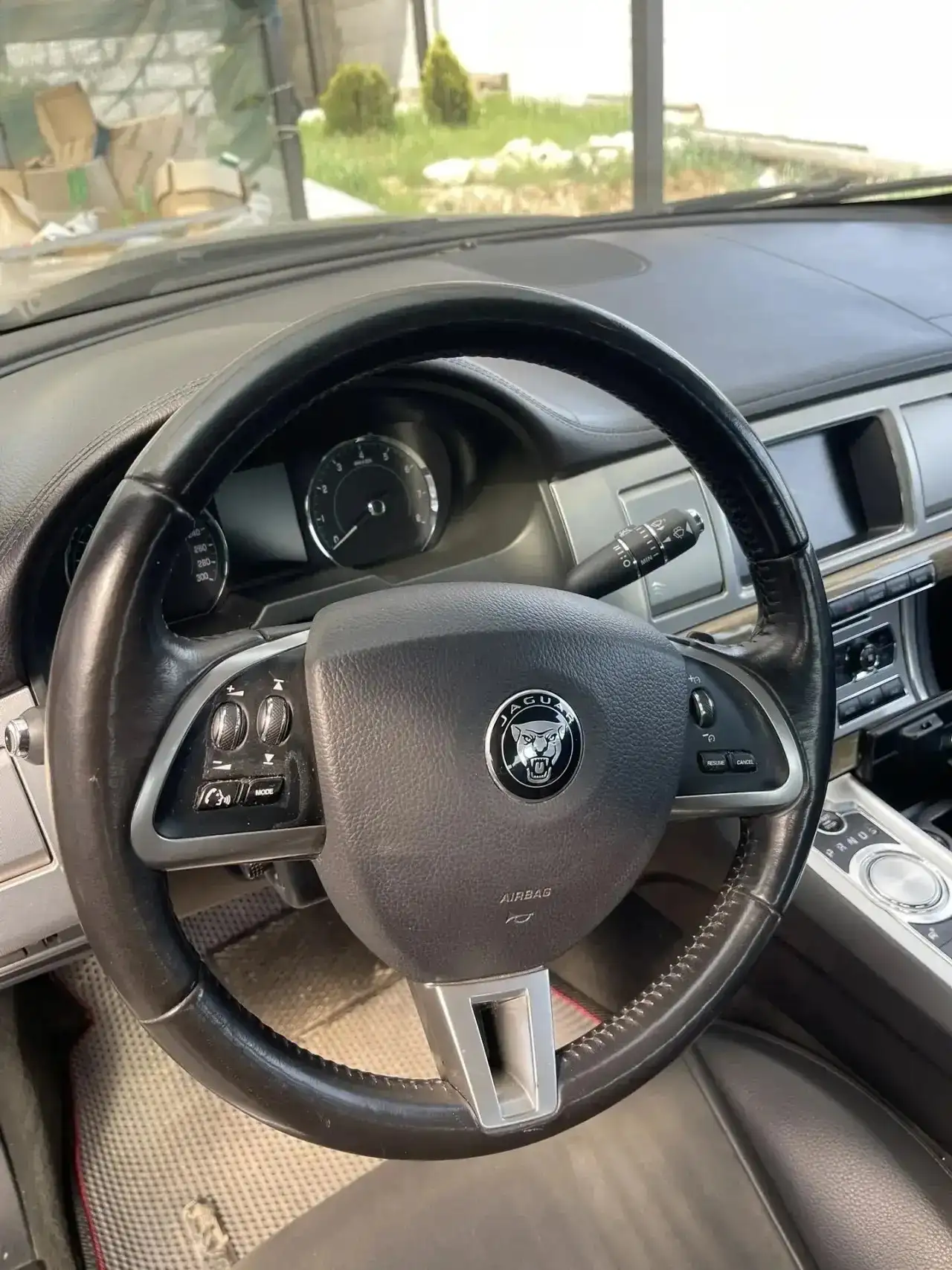 Jaguar XF I рестайлинг 2014 - Легковые автомобили (Авто) в Крым