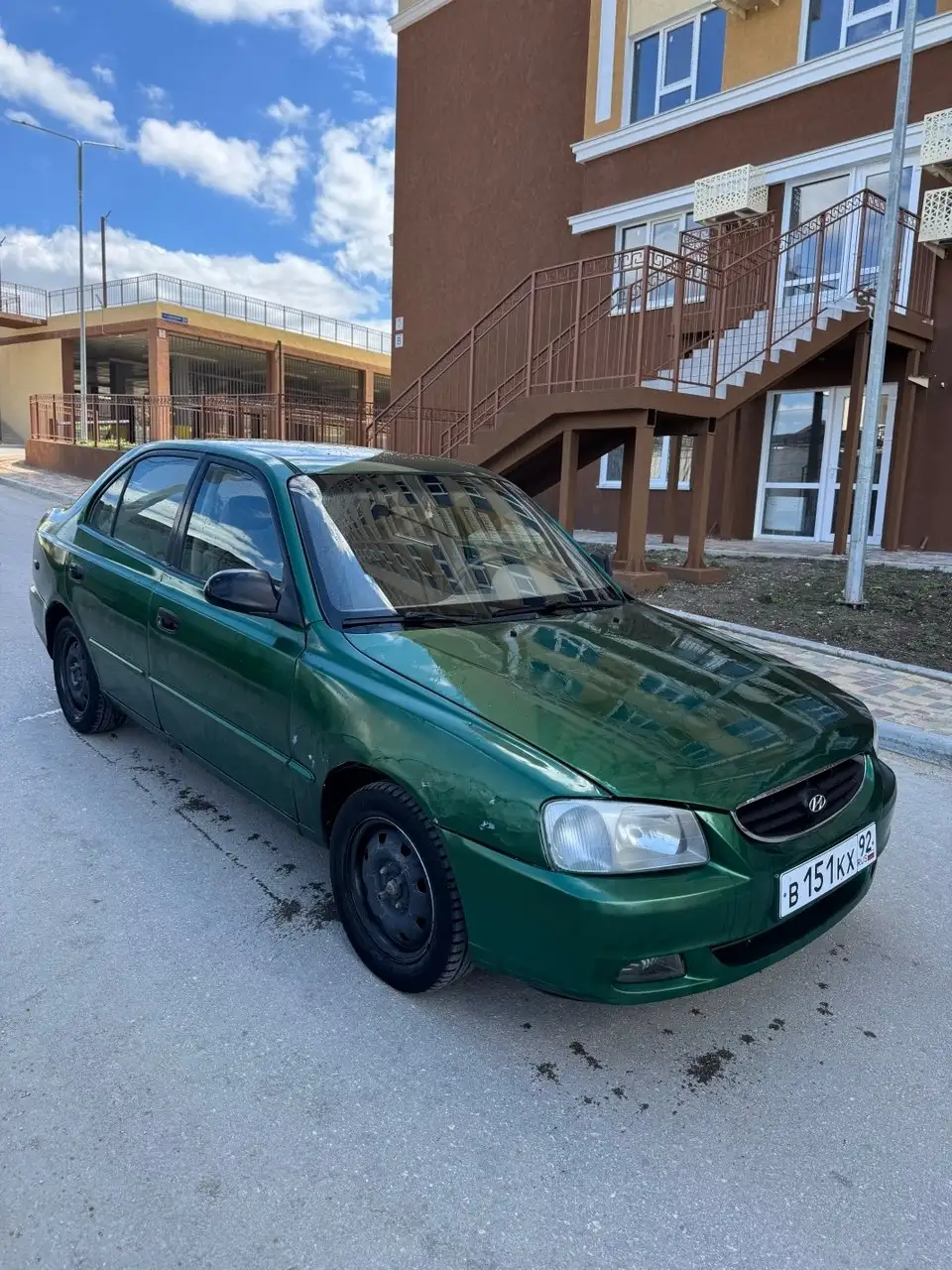Hyundai Accent 1.5 AT 2000 189000 км - Легковые автомобили (Авто) в Севастополь