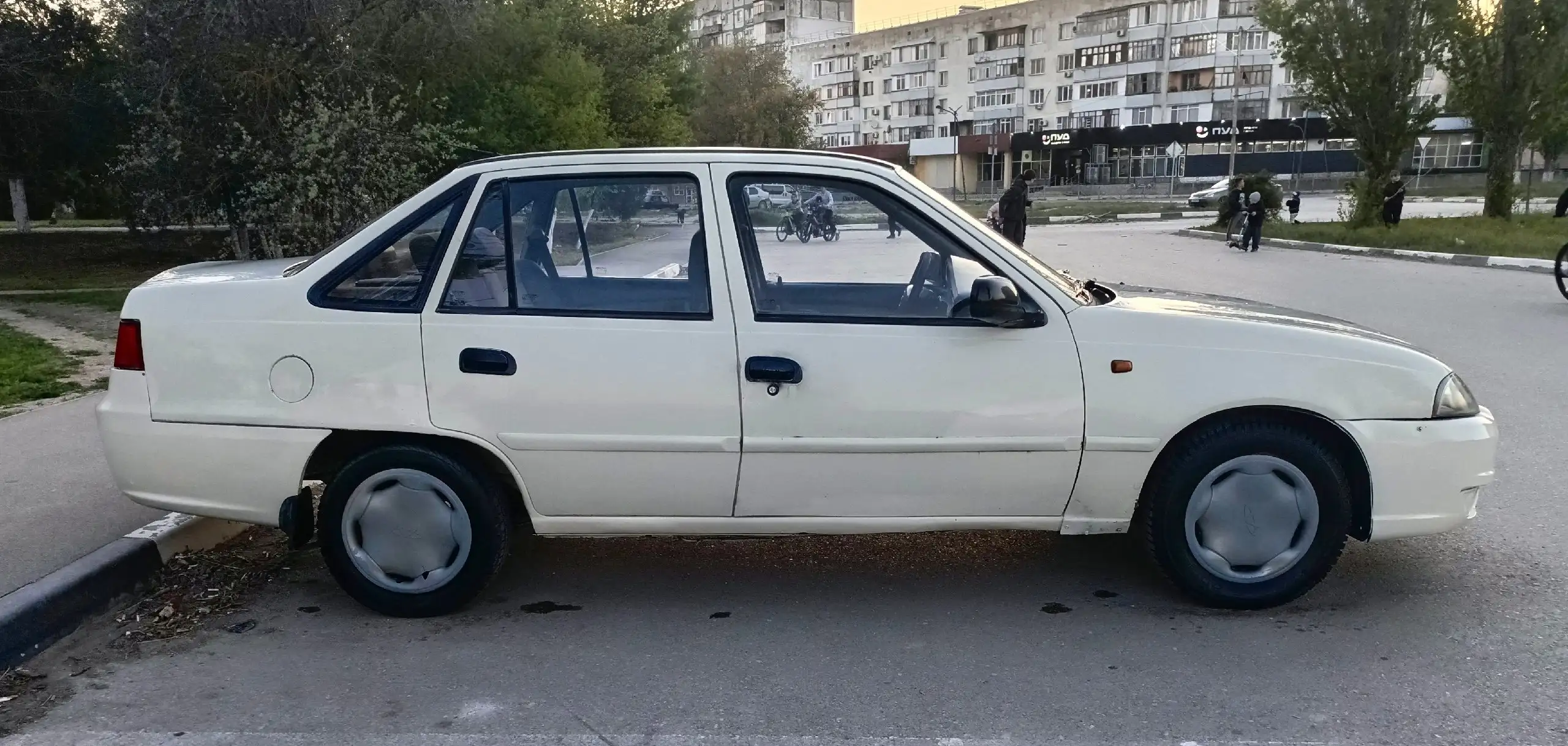 Продажа Деу Нексия 2012 - Легковые автомобили (Авто) в Красноперекопск