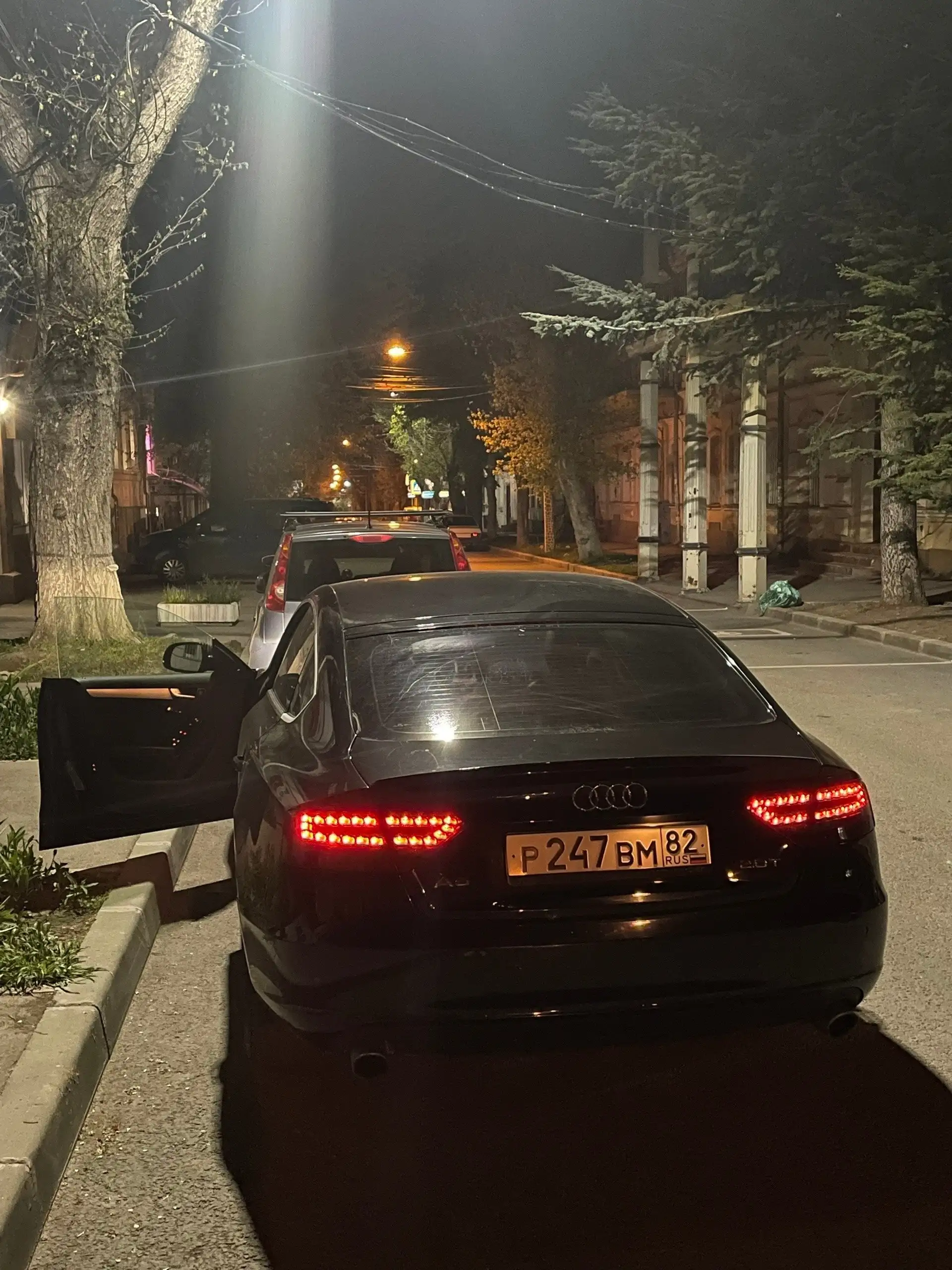 Audi A5 2009 года, 2.0 бензин - Легковые автомобили (Авто) в Симферополь