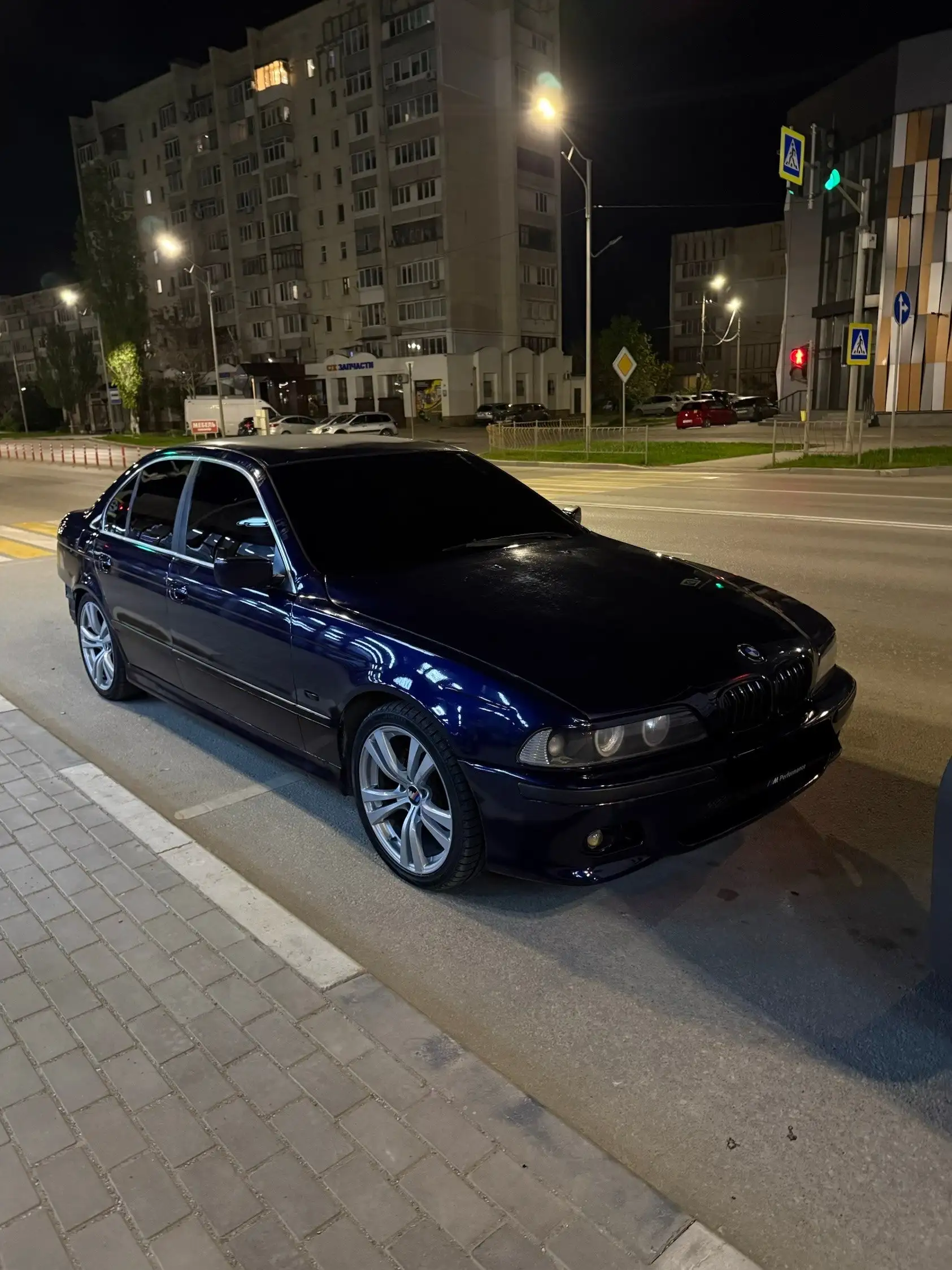 Продам автомобиль с МКПП, кузов живой - Авто в Евпатория